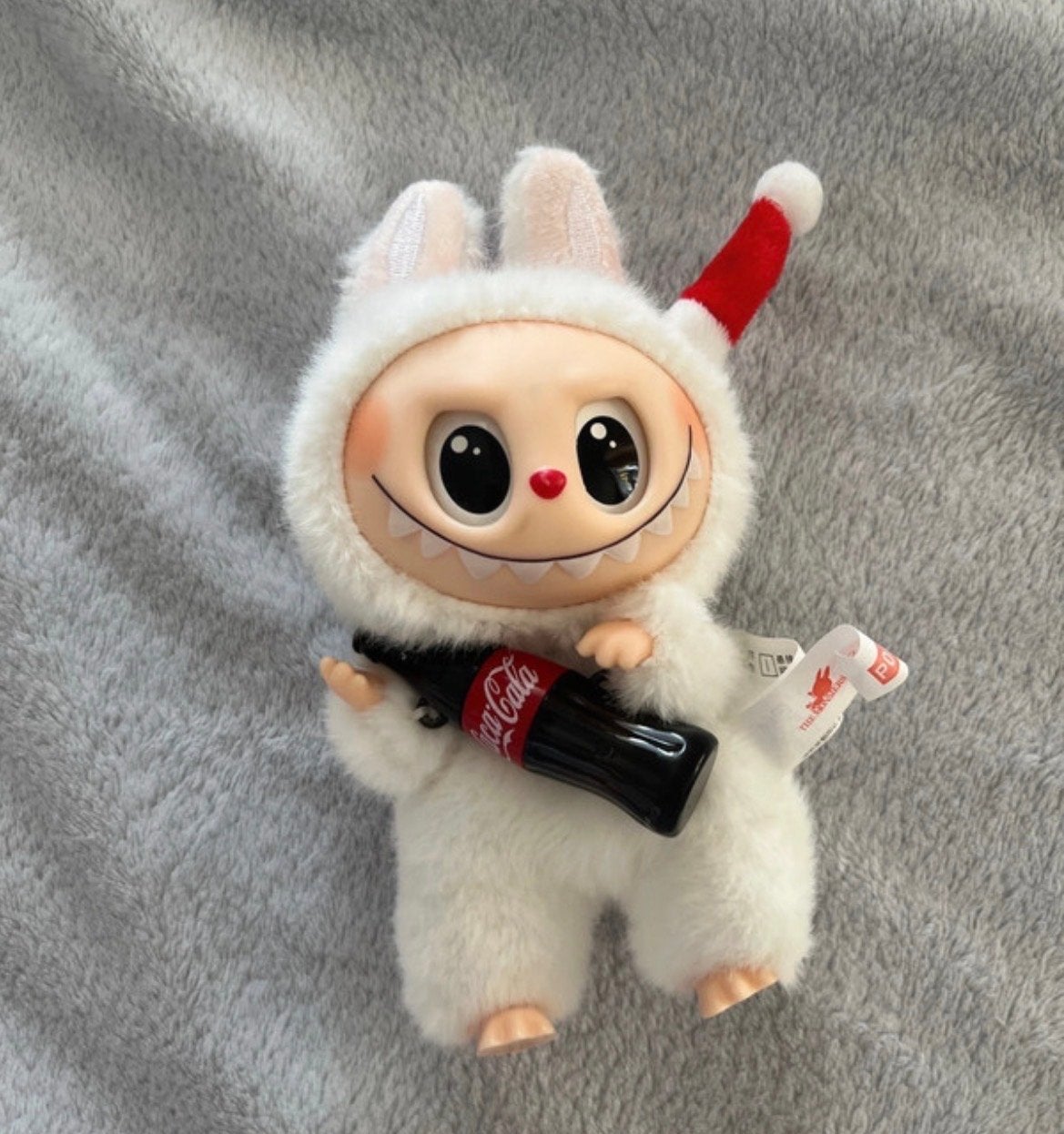 Pop Mart The Monsters Coca-Cola Kerst Konijn Knuffel, Overige merken, Overige karakters, Konijn, Ophalen of Verzenden