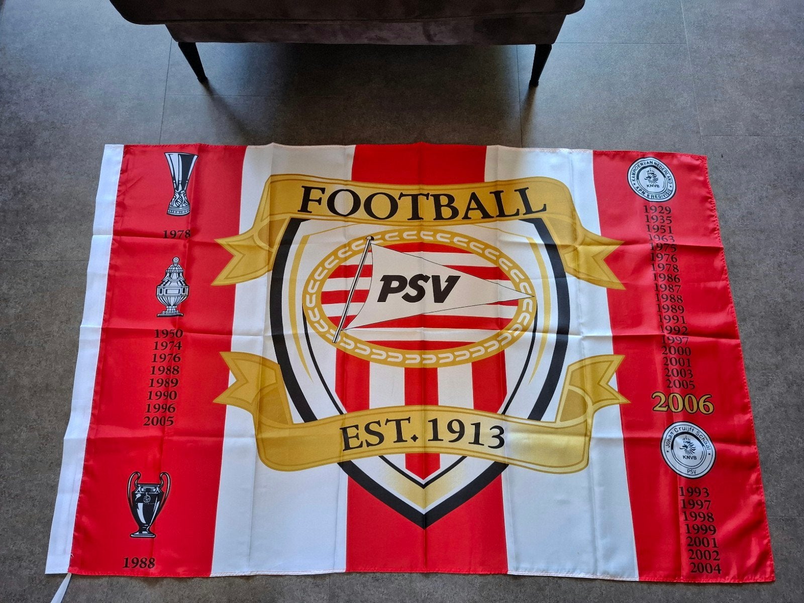 PSV Eindhoven vlag, Ophalen of Verzenden, Zo goed als nieuw, Overige typen