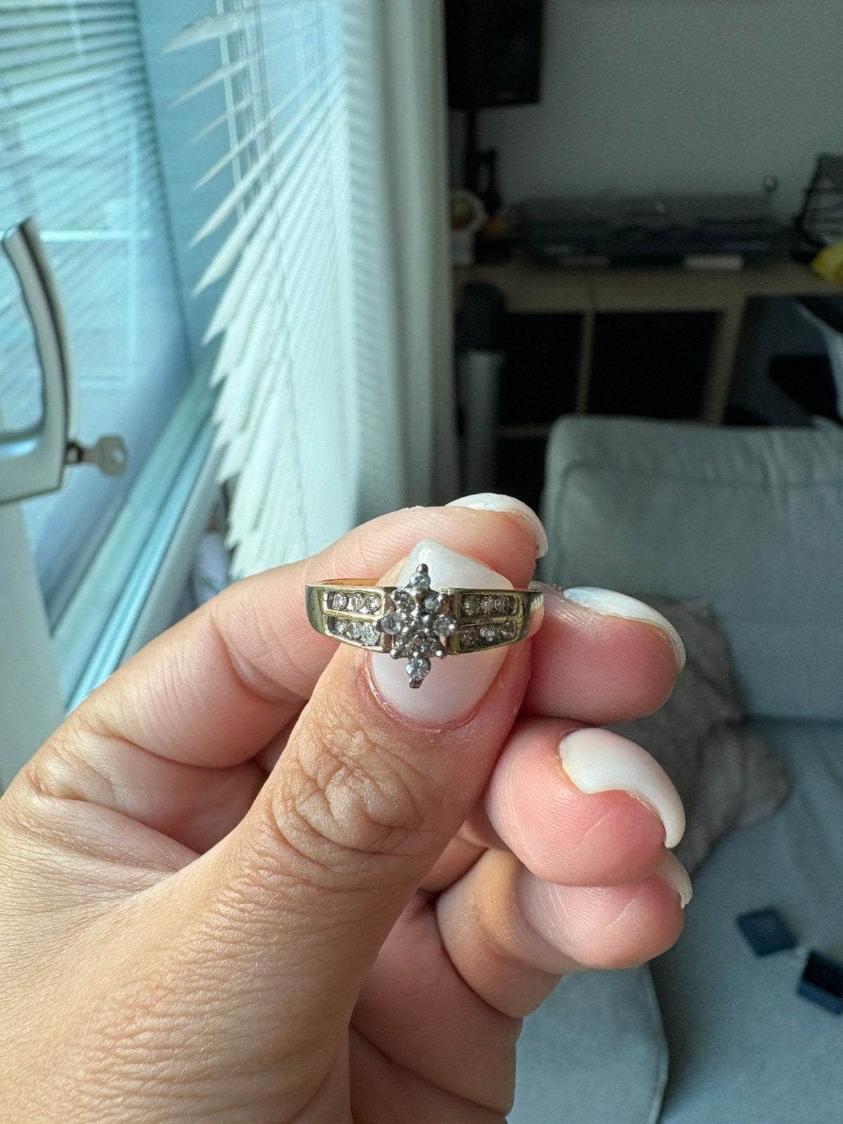 14 karaat geel gouden ring mrt diamant, 18 tot 19, Gebruikt, Ophalen of Verzenden, Dame