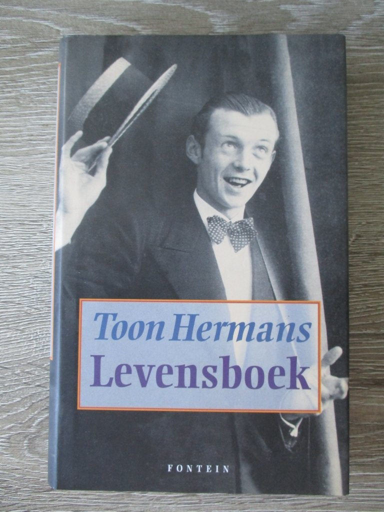Levensboek - Toon Hermans, Boeken, Biografieën, Ophalen of Verzenden, Gelezen, Sport