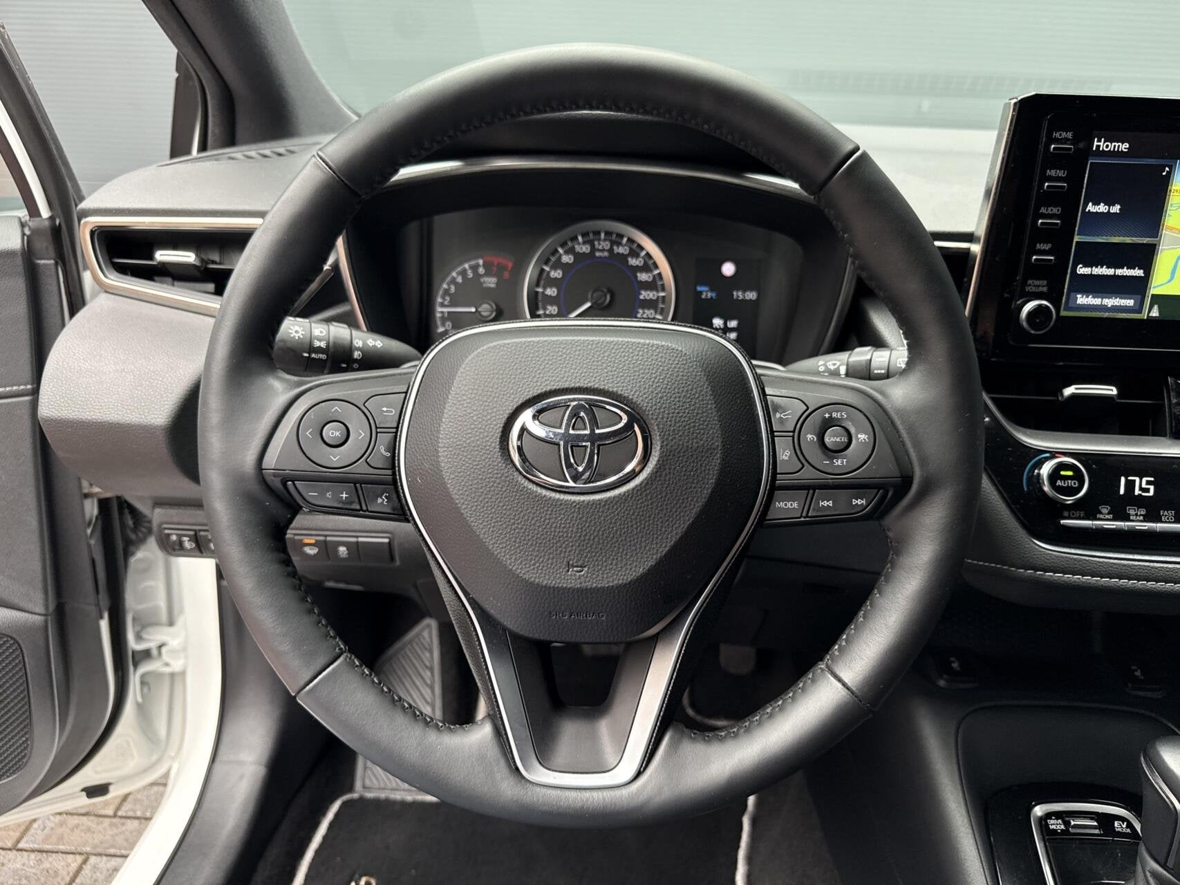 Foto 20 van Toyota Corolla Touring Sports 2.0 Hybrid Business / 184PK