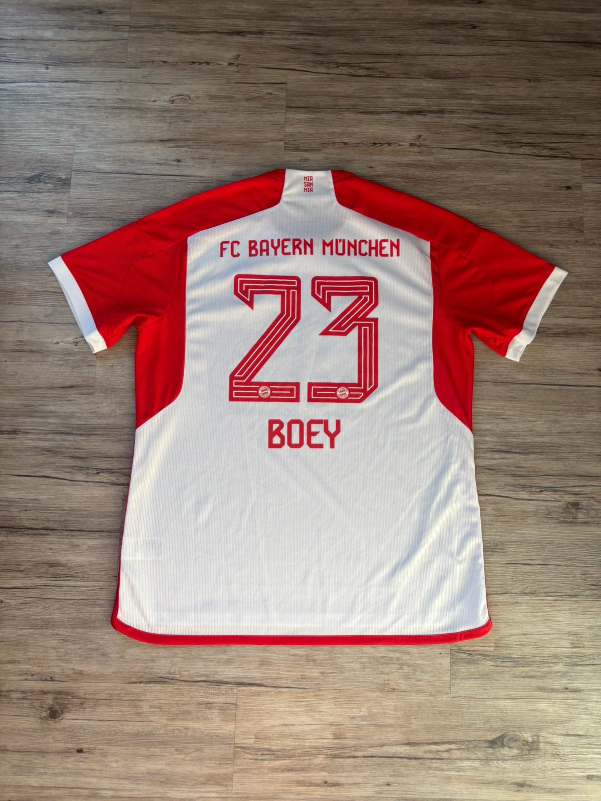 Origineel Bayern München Thuisshirt 23/24 Boey #23 - Maat XL, Sport en Fitness, Maat XL, Ophalen of Verzenden, Zo goed als nieuw
