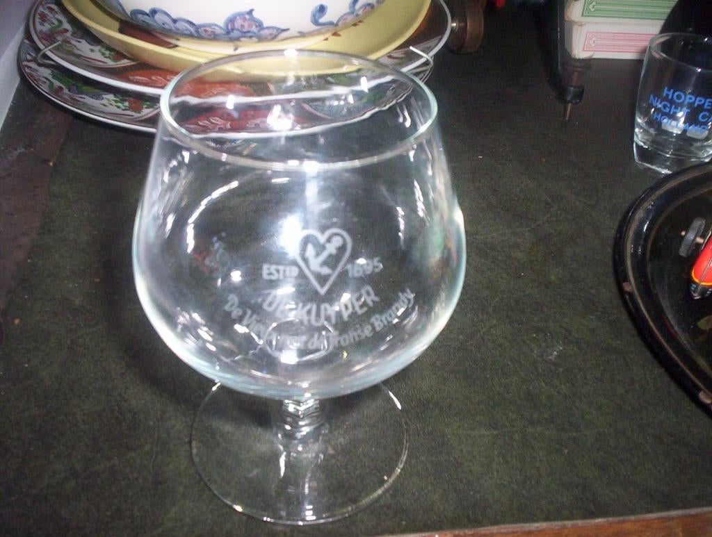 borrelglaasje de kuyper (vlgnr 3) vieux met de franse brandy, Ophalen of Verzenden, Zo goed als nieuw, Borrel- of Shotglas