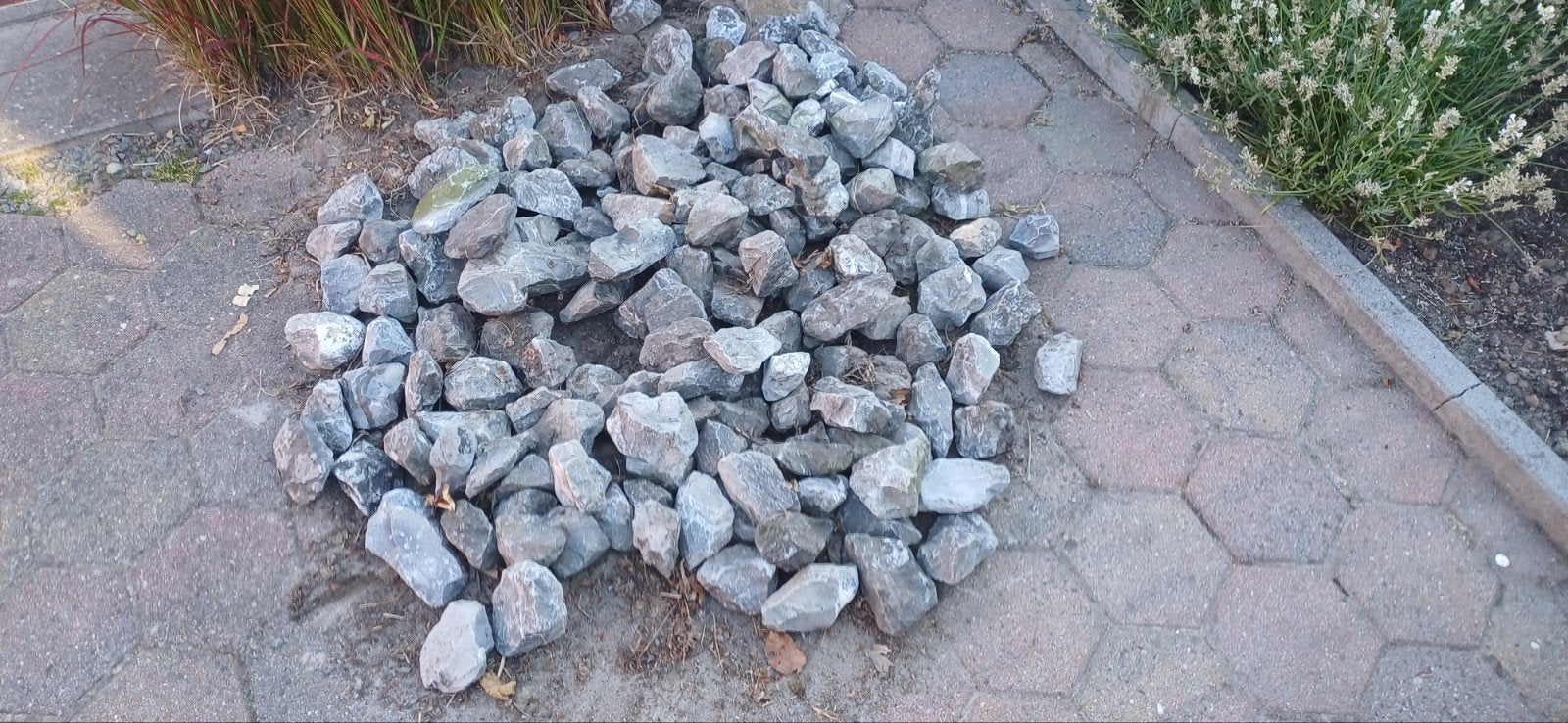 Grijze keien voor tuin of decoratie, Tuin en Terras, Ophalen, Overige materialen, Gebruikt, Kei