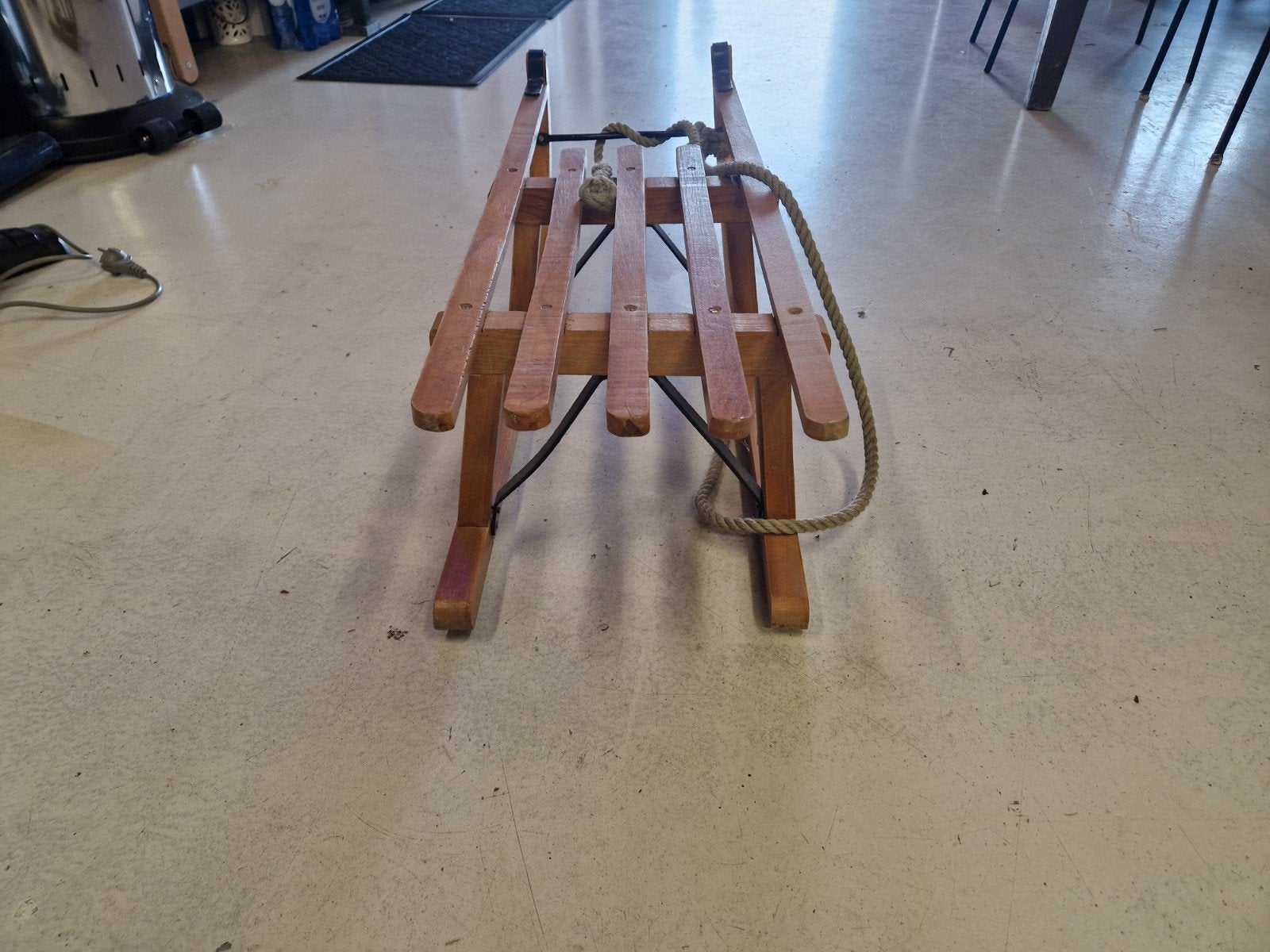 Houten Slee, Ophalen, Nieuw