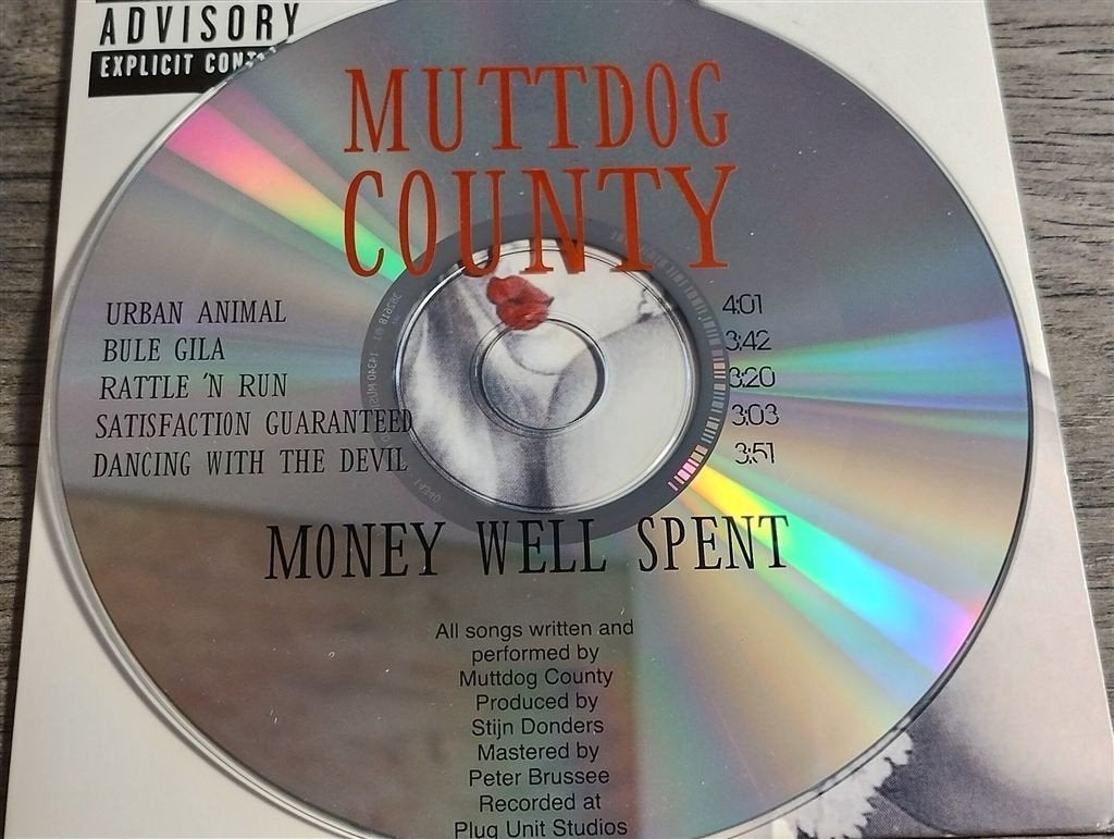 Muttdog County - Money Well Spent [Cardsleeve EP], Ophalen of Verzenden, Zo goed als nieuw
