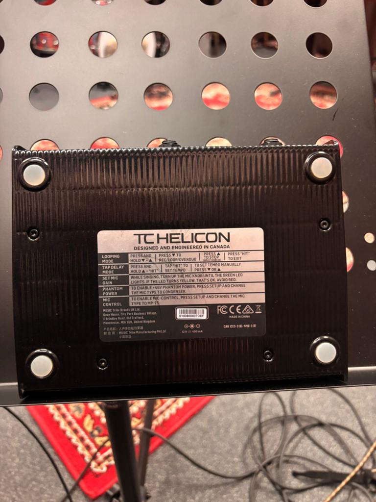 TC Helicon play acoustic, Muziek en Instrumenten, Ophalen, Zo goed als nieuw