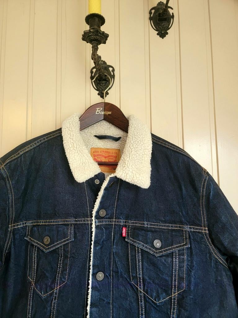 Mooie originele Levi's Teddy (Sherpa) marineblauwe jeans jas, Blauw, Overige maten, Ophalen of Verzenden, Gedragen