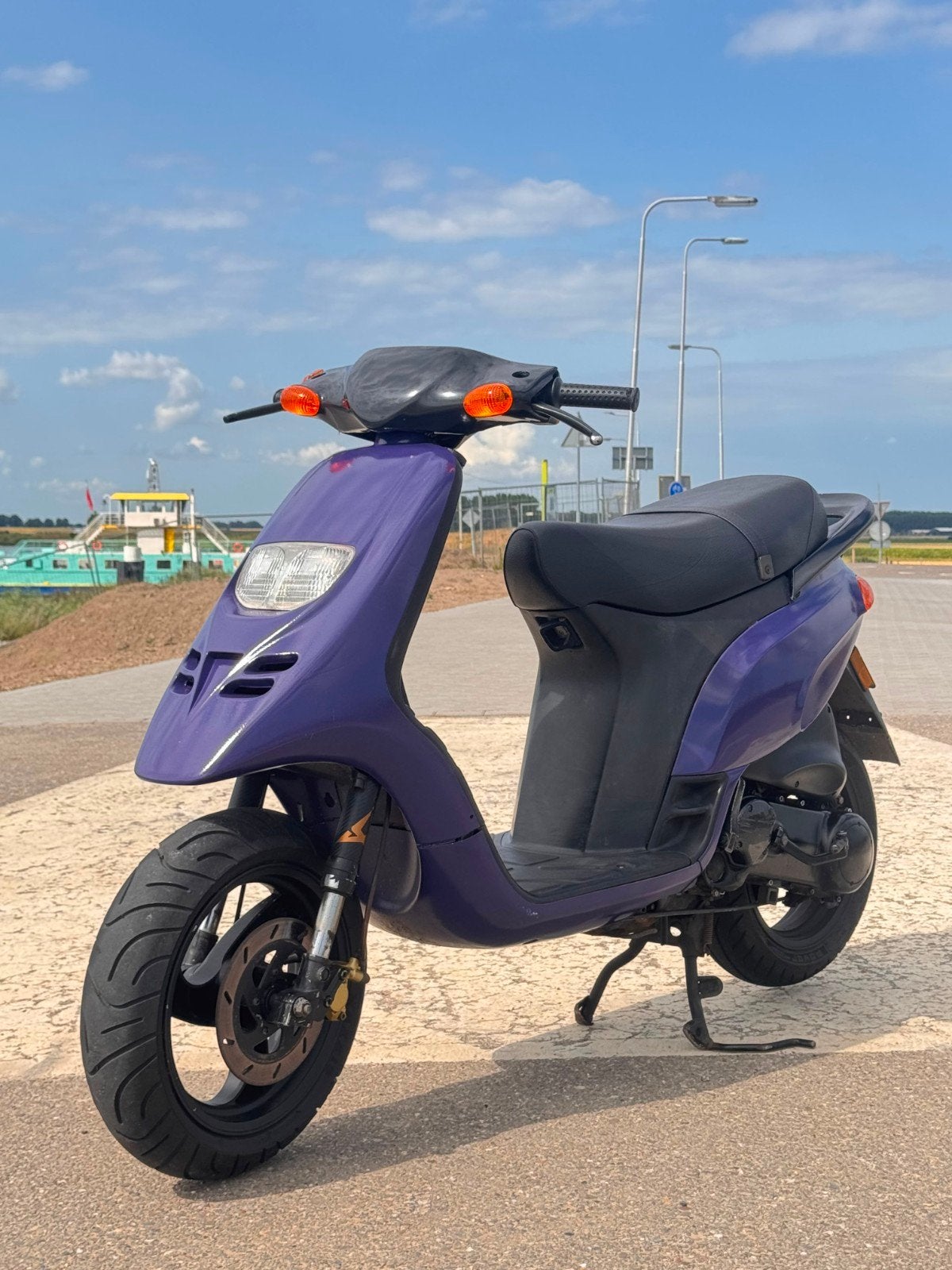 Piaggio Typhoon 70cc Stage6 Sport Pro – Zeer net en snel tph, Fietsen en Brommers, Scooters | Piaggio, Zo goed als nieuw, Overige modellen