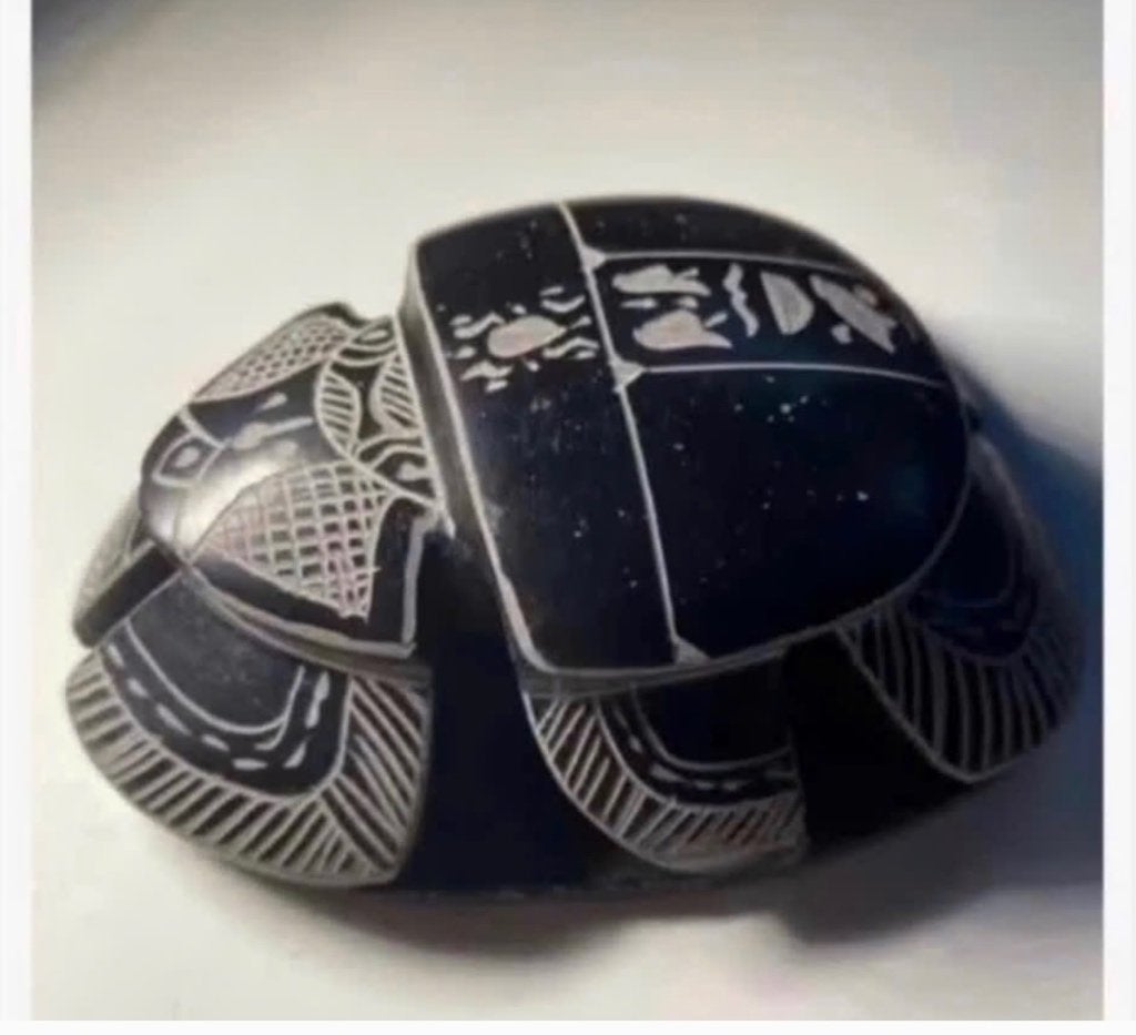 Mooie Scarabee 9,5 x 7 cm, van steen gemaakt, Ophalen of Verzenden
