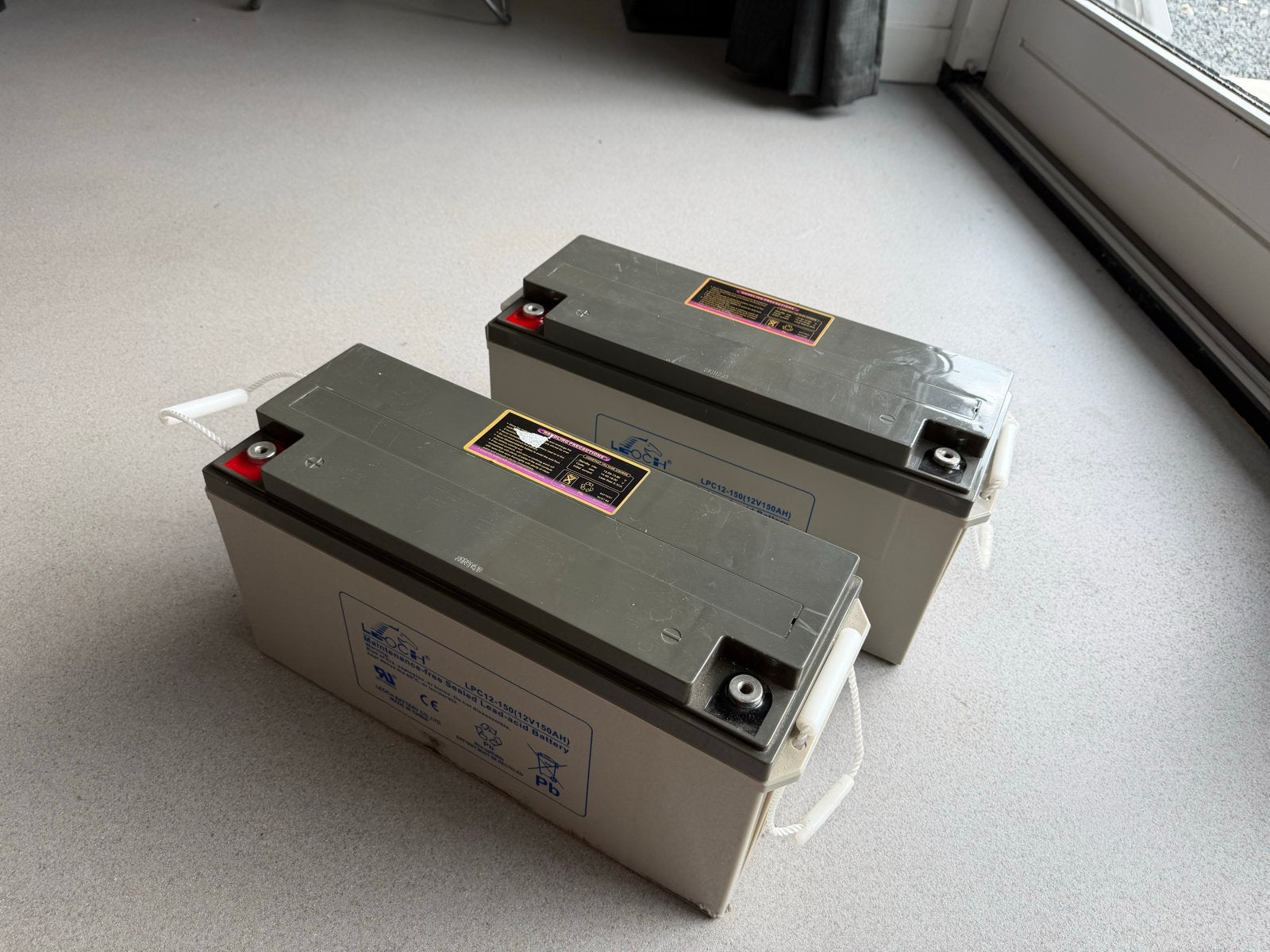 2x 150-Ah Leoch 12V AGM accu's - ZGAN, 2 jaar oud, 100% accu, Ophalen, Gebruikt