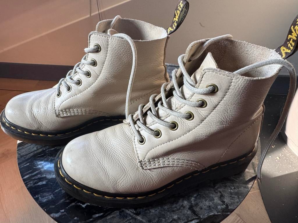 Dr. Martens 1460 Pascal Virginia Leer Boots - Crème 38, Kleding | Dames, Schoenen, Gedragen, Lage of Enkellaarzen, Overige kleuren