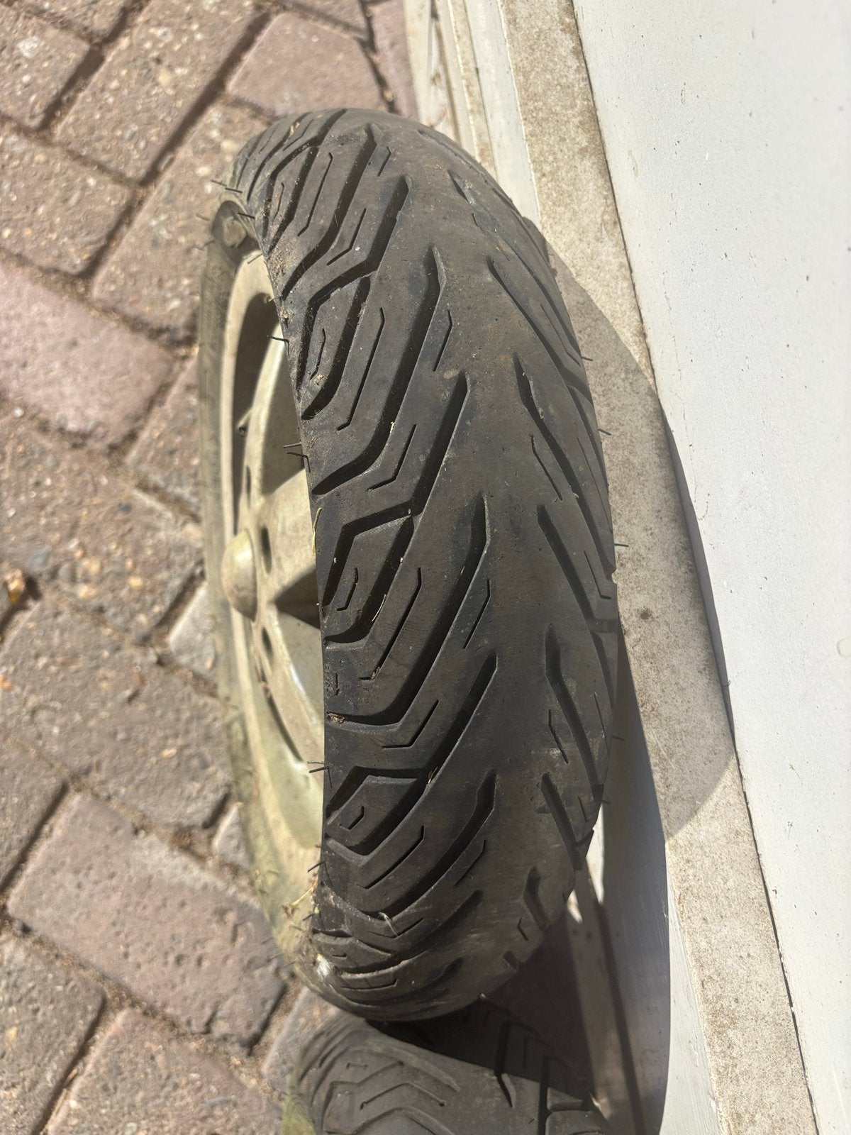 Vespa LX Gebruikte banden en velgen, Ophalen of Verzenden, Gebruikt, Overige typen, Vespa