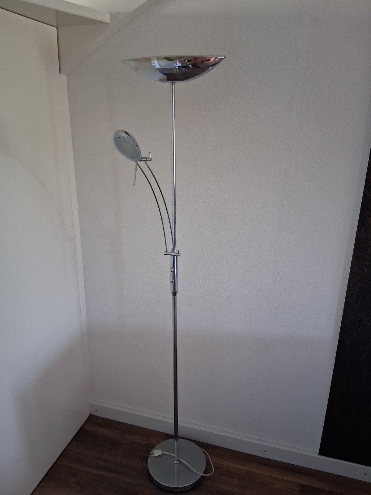 Zilveren designlamp met dimbaar led licht, Huis en Inrichting, Lampen | Vloerlampen, Ophalen, Zo goed als nieuw, 150 tot 200 cm