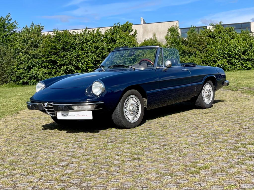 Alfa Romeo Spider Coda Tronca, Auto's, Alfa Romeo, Particulier, GTV, Benzine, Cabriolet, Handgeschakeld, Blauw, Zwart, Kunstmatig leder