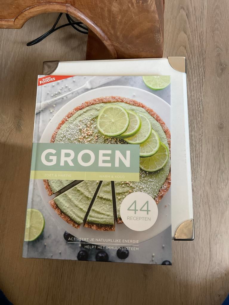 Groen: Zoet & Hartig, Warm & Koud - 44 Recepten, Voorgerechten en Soepen, Ophalen of Verzenden, Zo goed als nieuw, Gezond koken