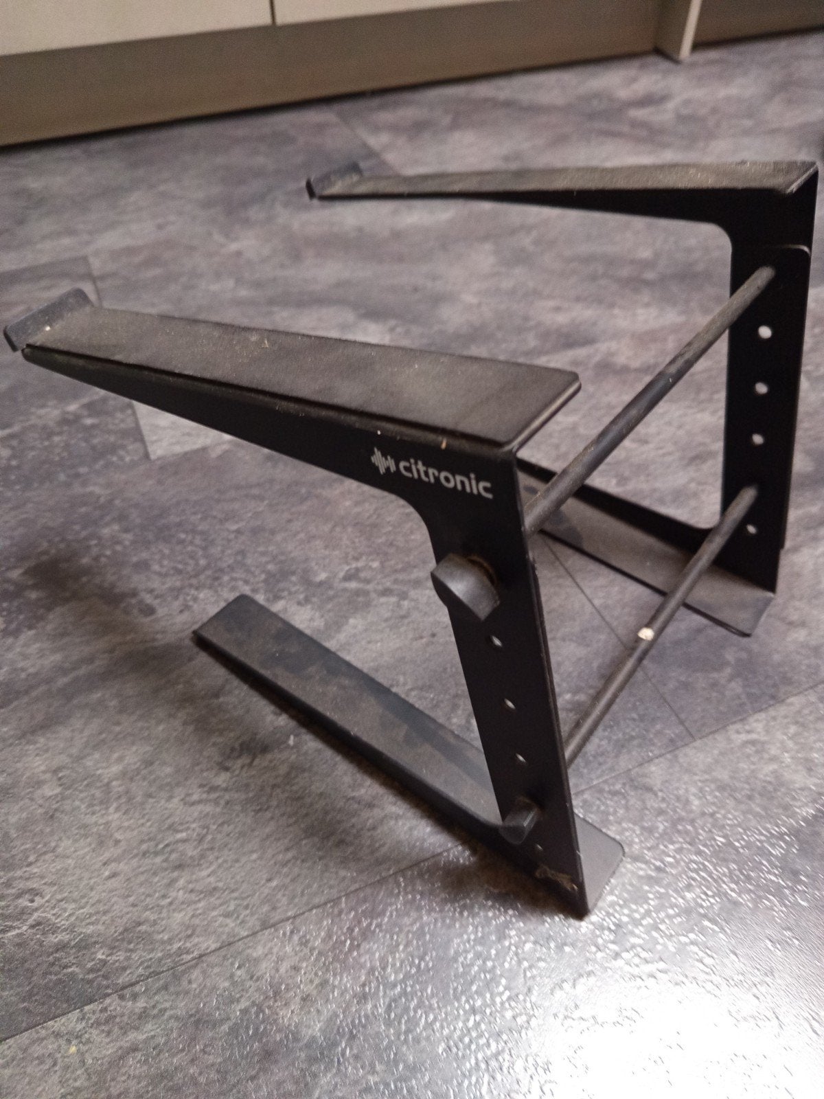 Citronic DJ Laptop Standaard - Gebruikt, Ophalen, Gebruikt, Dj-set, Overige merken