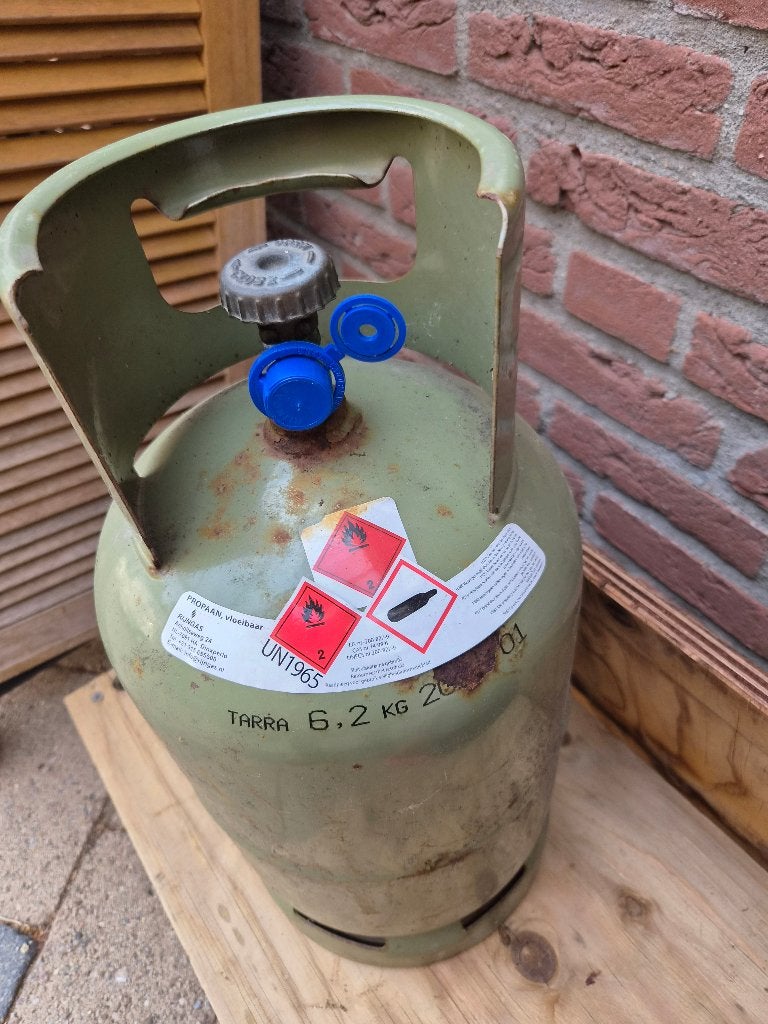 Propaan gasfles met aansluiting en drukregelaar, Caravans en Kamperen, Kampeeraccessoires, Ophalen, Gebruikt