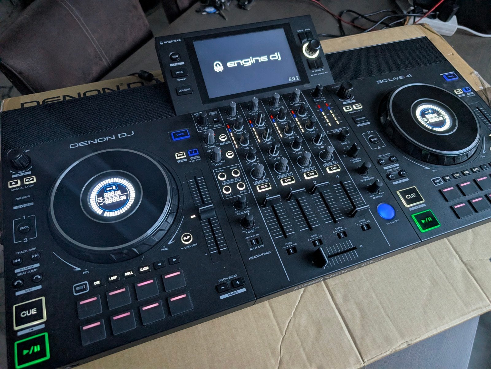 Denon DJ SC Live 4 - Zo goed als nieuw, weinig gebruikt, Muziek en Instrumenten, Ophalen of Verzenden, Zo goed als nieuw, Denon