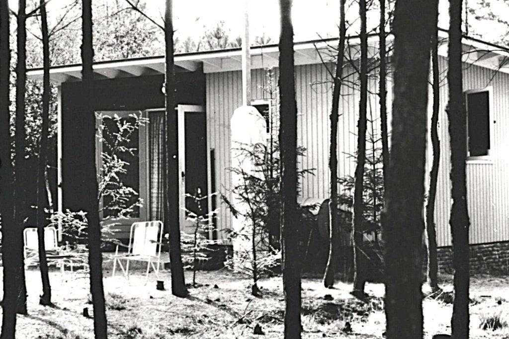 949078	Oisterwijk	N Br 1965 Bungalow park	Hermitage, Ophalen of Verzenden, 1960 tot 1980, Ongelopen, Noord-Brabant