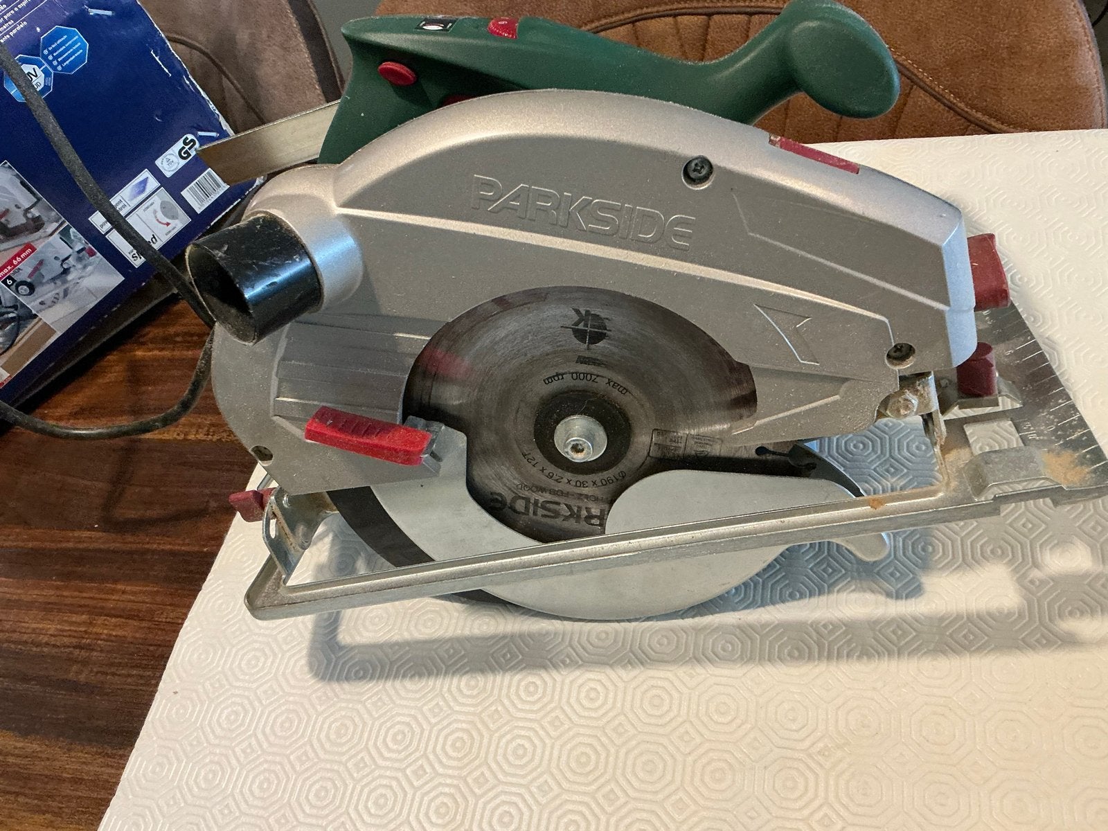 Parkside Handcirkelzaag 1300W - Krachtig en Betrouwbaar, Doe-het-zelf en Verbouw, Ophalen, Gebruikt, Cirkelzaag, 30 tot 70 mm