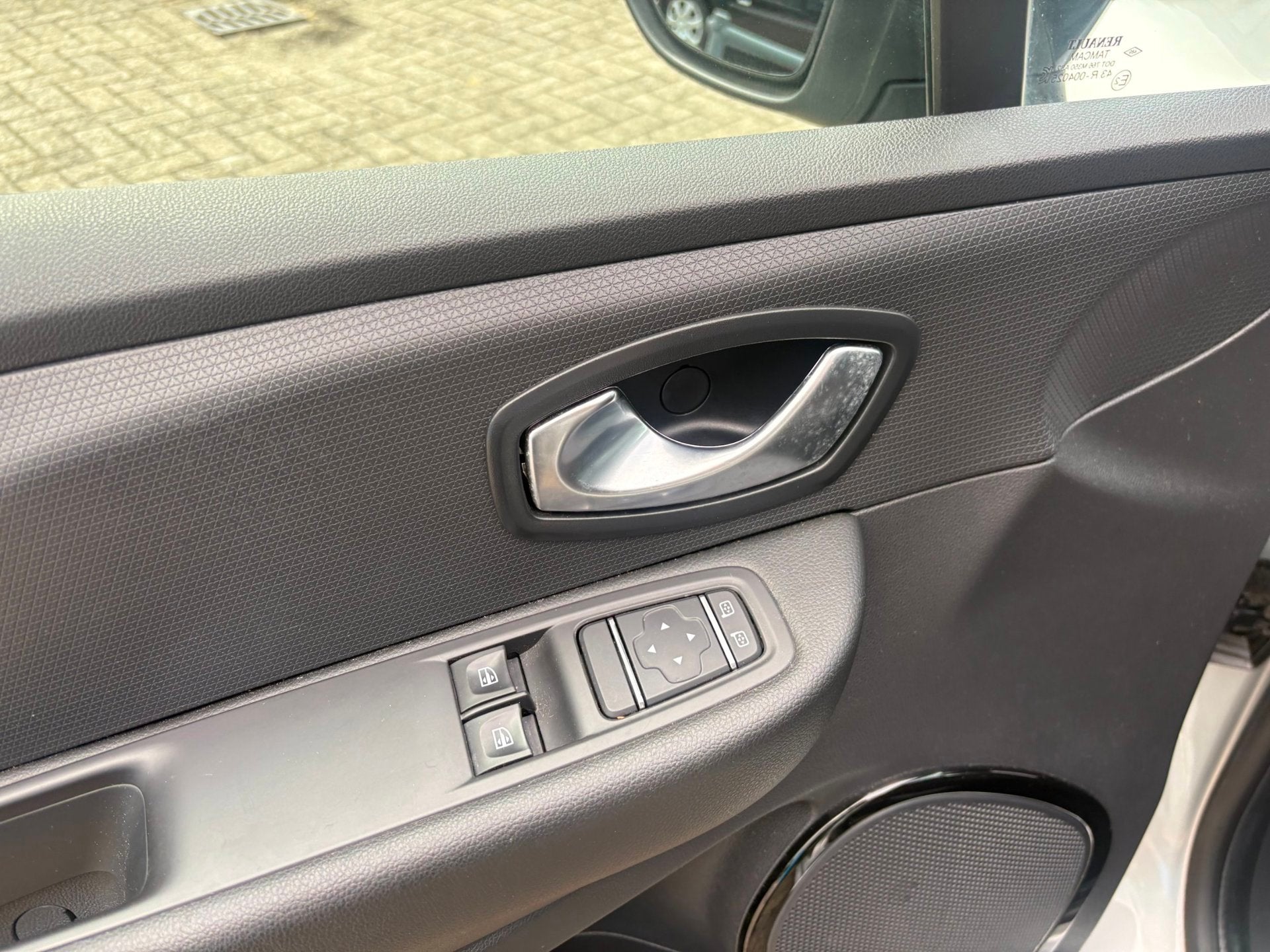 Foto 14 van Renault Clio Estate 1.2 16V *AC