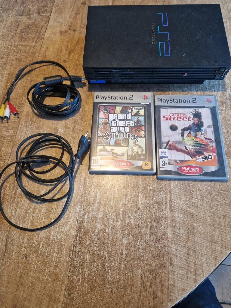 PlayStation 2  met GTA San Andreas, Vice City en FIFA Street, Spelcomputers en Games, Spelcomputers | Sony PlayStation 2, Ophalen