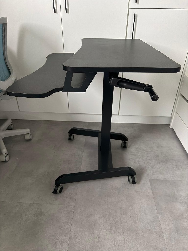 IN PRIJS VERLAAGD: Compact Zit-Sta buro handmatig verstellen, Huis en Inrichting, Ophalen, In hoogte verstelbaar, 63 cm, Metaal