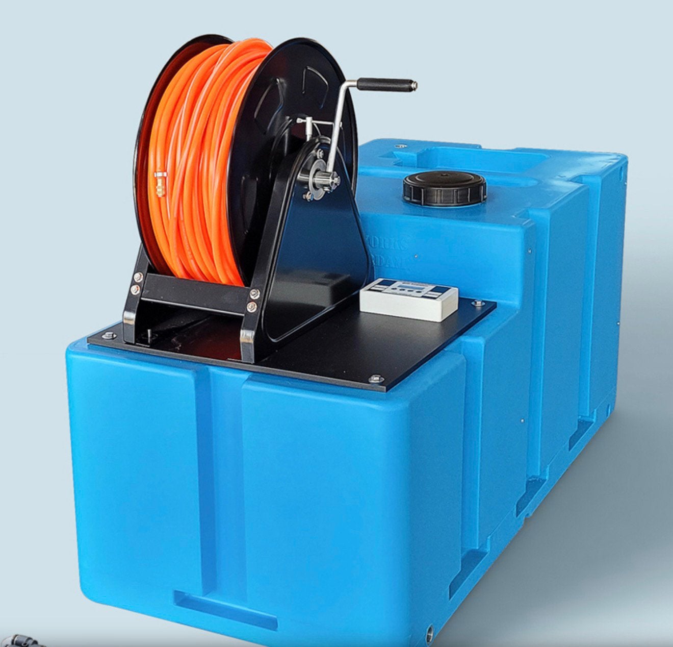 Osmoworks 400 liter tank met haspel accu en regelaar, Ophalen, Zo goed als nieuw