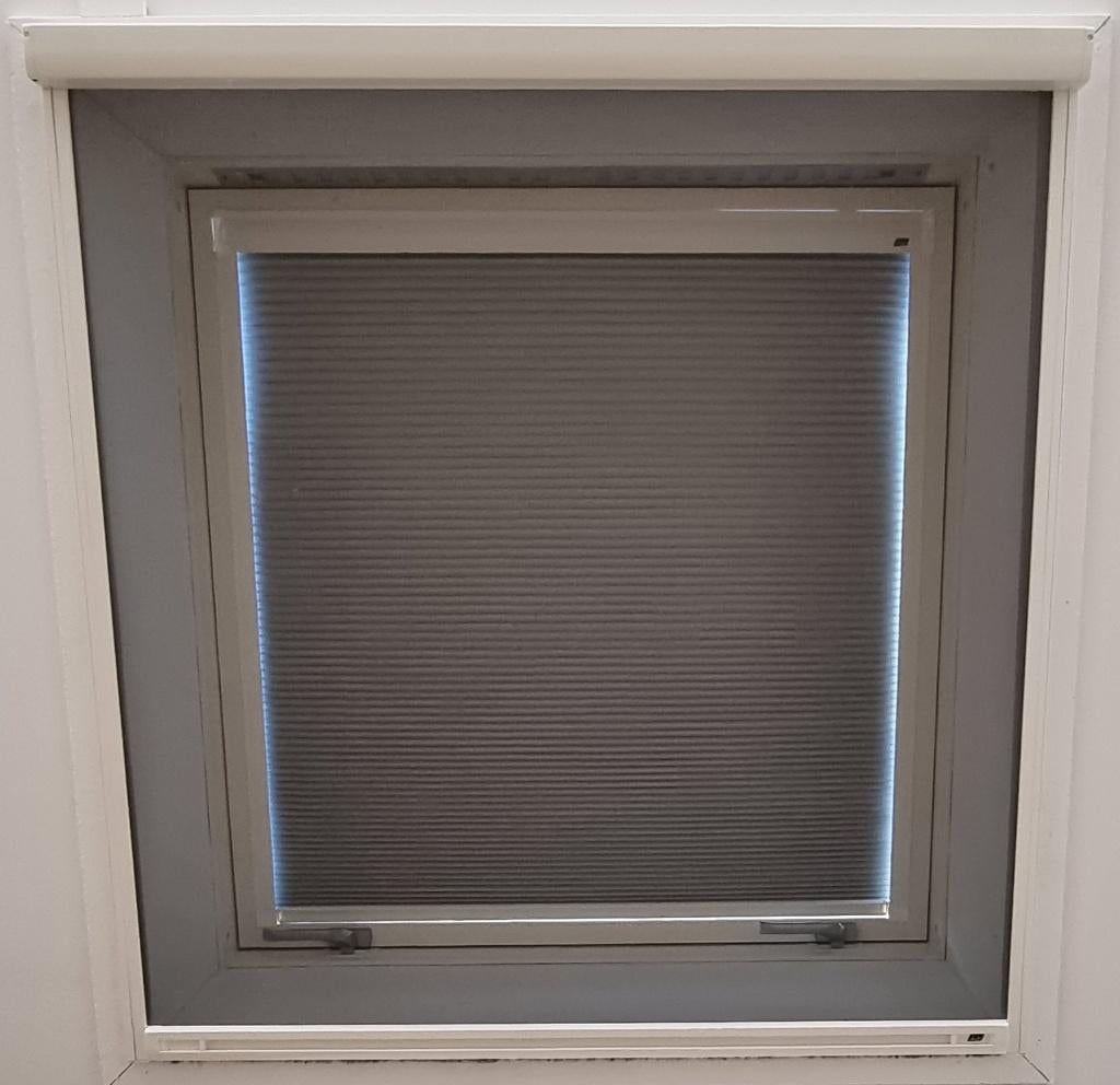 Luxaflex Duette, Gebruikt, 100 tot 150 cm, Grijs, 50 tot 100 cm