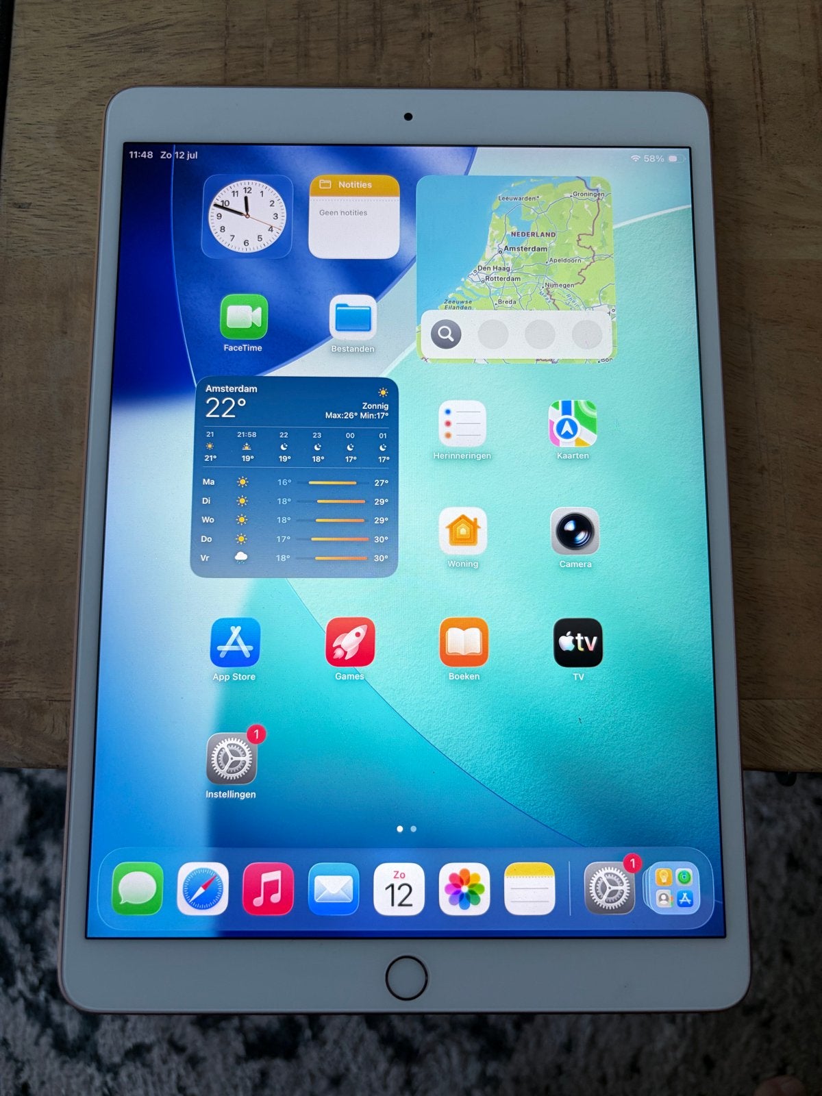 Apple iPad Air 3 (2019) 64GB Wi-Fi Goud, Computers en Software, Apple iPads, Zo goed als nieuw, Apple iPad Air, Wi-Fi, 10 inch