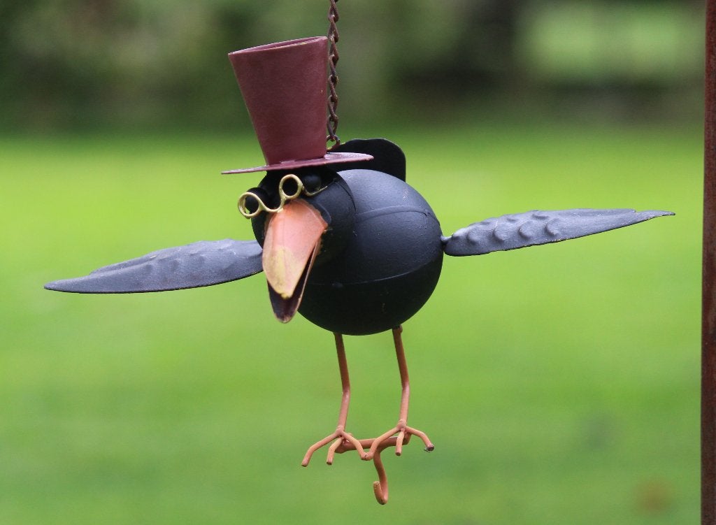 Metalen vogelvoerhanger raaf met hoed aan ketting VH361, Dieren en Toebehoren, Robanjer, Overige typen, Nieuw, Ophalen of Verzenden