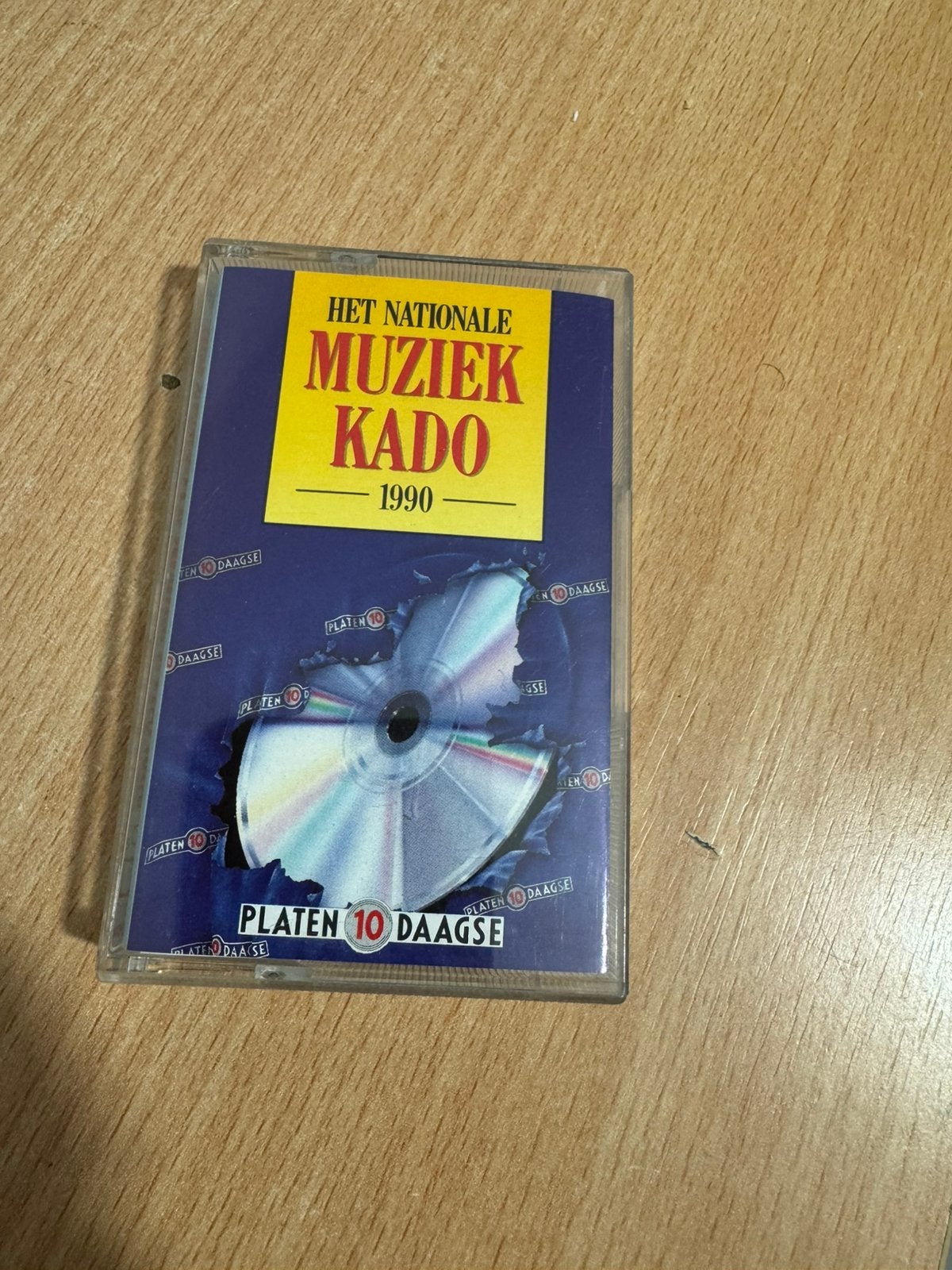 Het Nationale Muziek Kado 1990, Cd's en Dvd's, Cassettebandjes, Ophalen of Verzenden, Zo goed als nieuw, 1 bandje