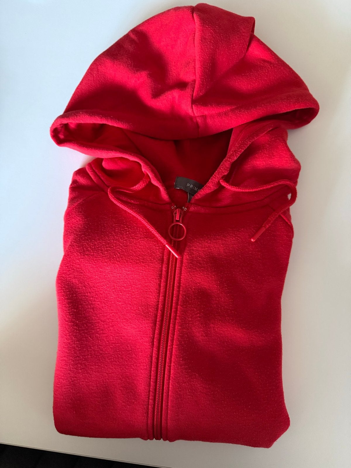 Rode hoodie met rits van Primark, maat S, Kleding | Dames, Ophalen of Verzenden, Gedragen, Maat 38/40 (M), Rood