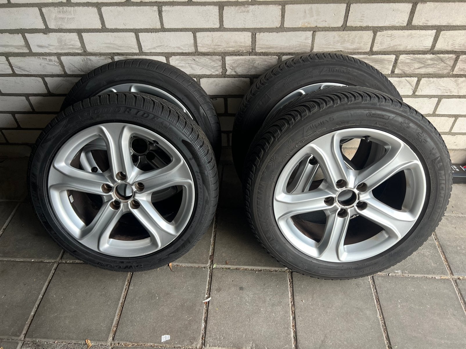 Tekoop origineel 17inch Audi velgen met winterband, Ophalen, Velg(en), 17 inch, Winterbanden