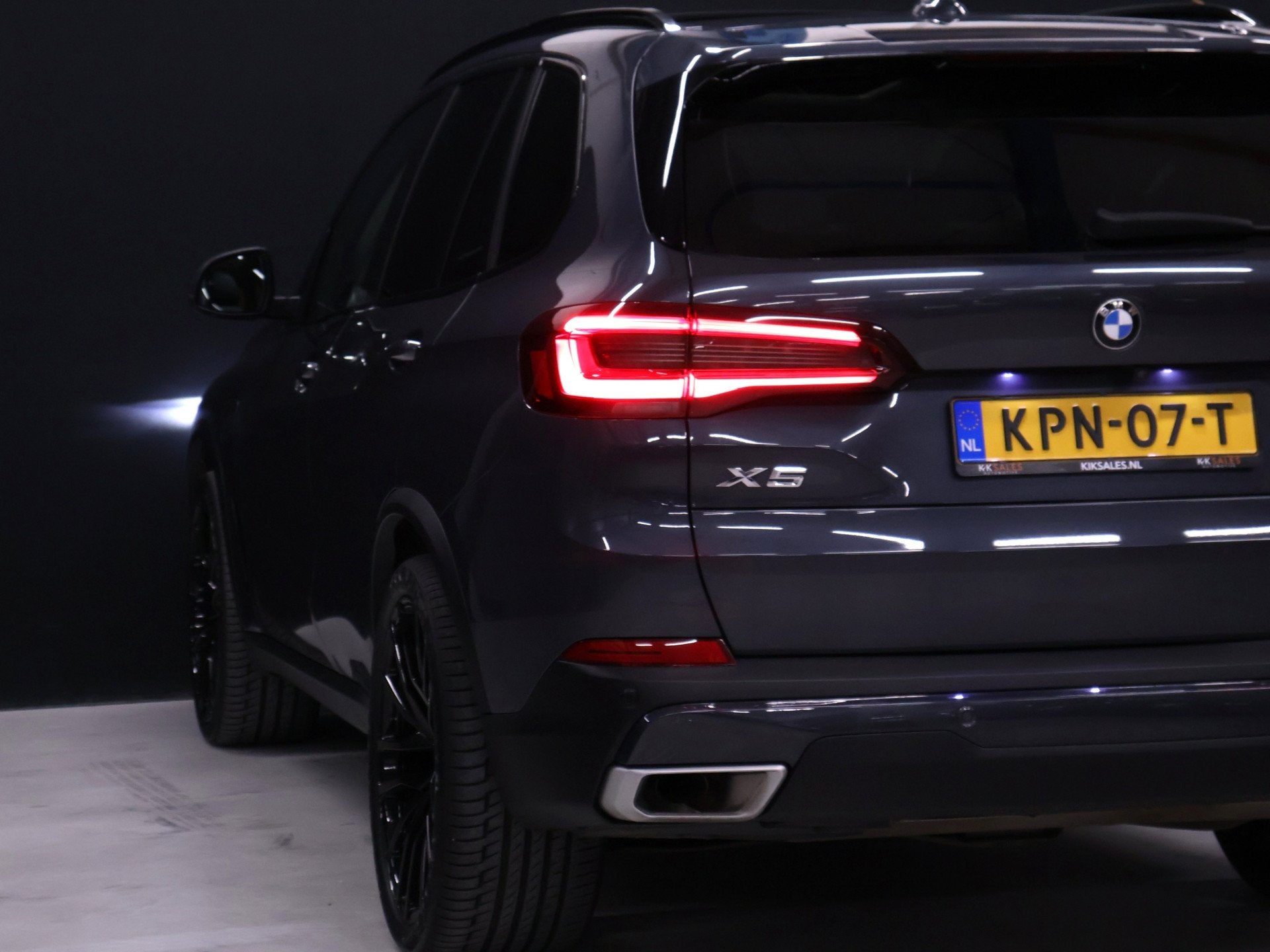 Foto 11 van BMW X5 xDrive45e Sport [SOH 97%, PANORAMADAK, HARMAN KARDON,