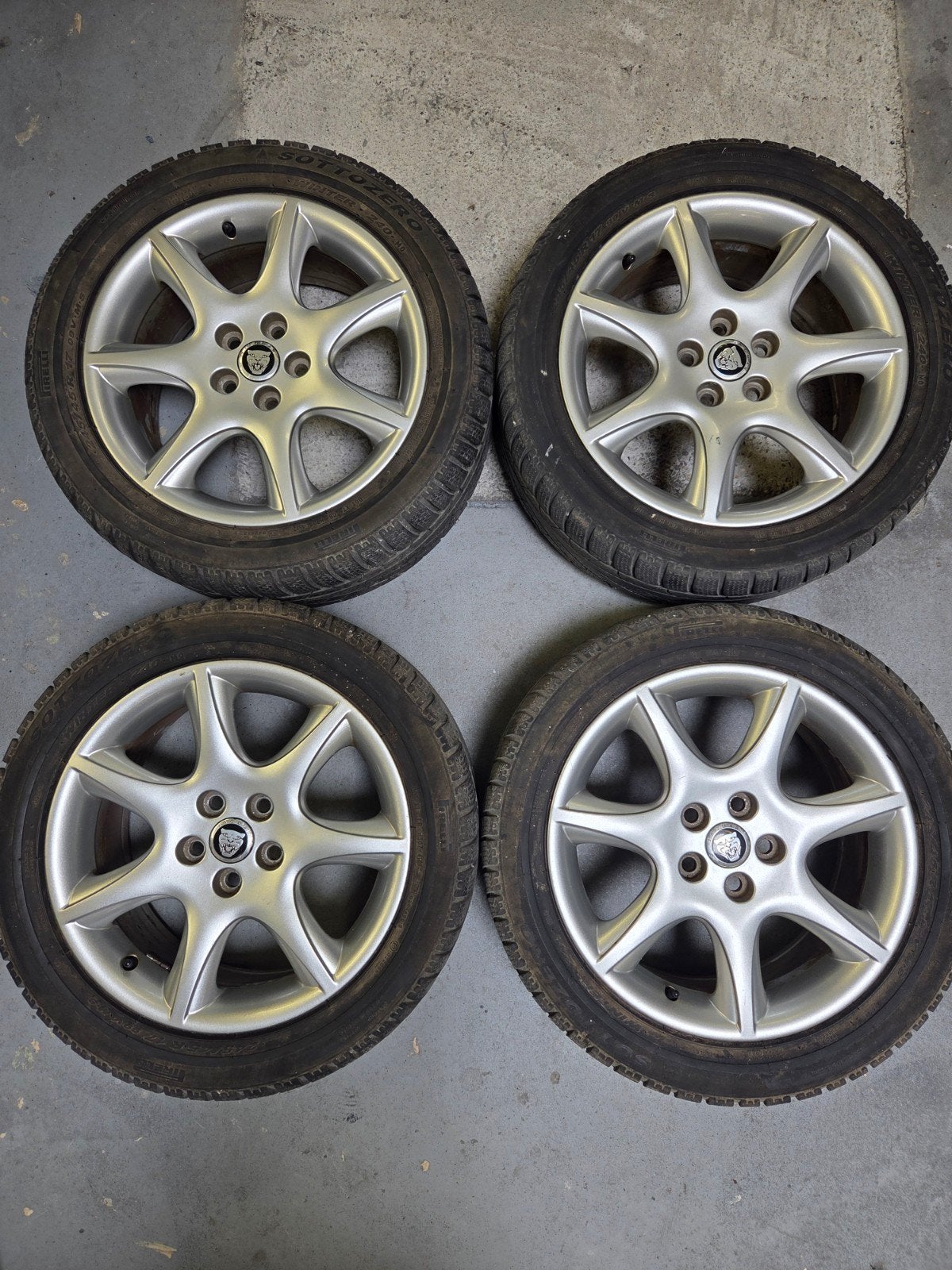 Jaguar velgen, Ophalen, Banden en Velgen, 17 inch, Winterbanden