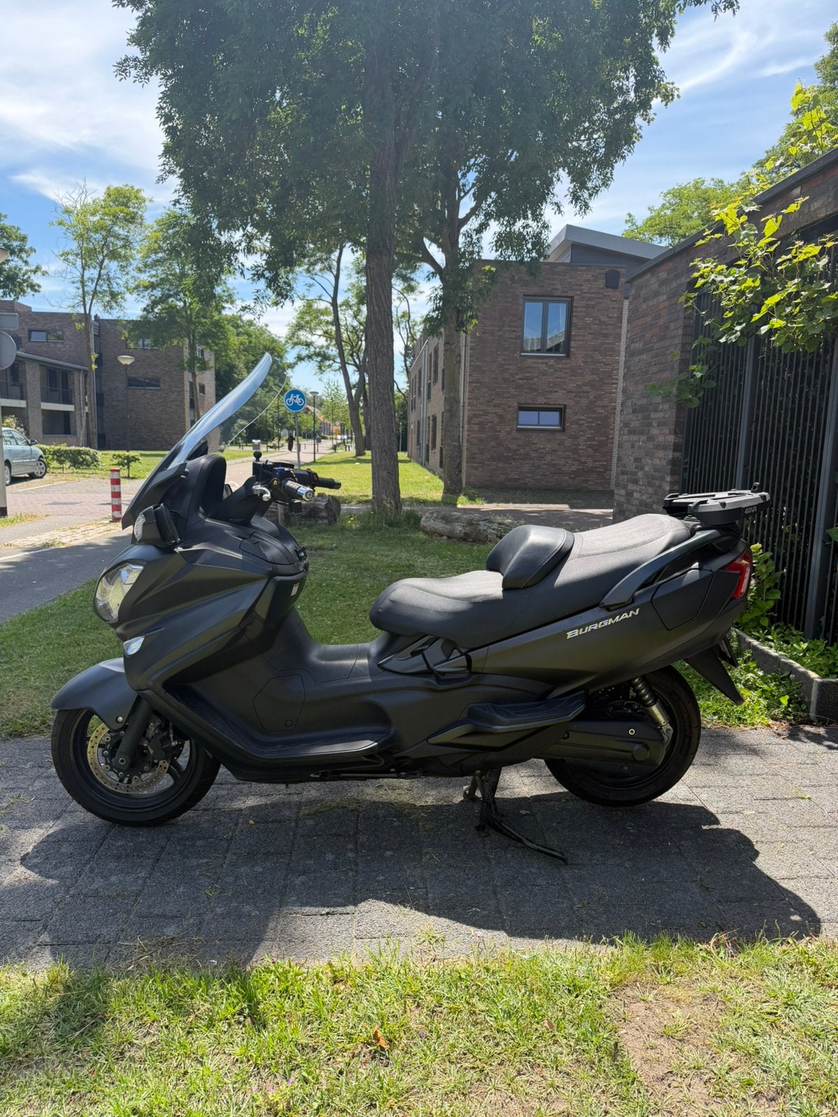 Suzuki burgman 650 motorscooter, Motoren, Particulier, 650 cc, 2 cilinders, Scooter