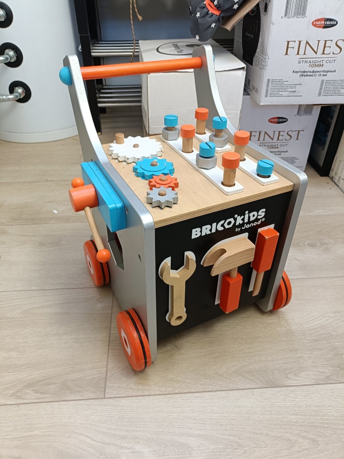 Brico'kids by Janod loopwagen met gereedschap, Ophalen, Zo goed als nieuw, Rij- of Hobbelspeelgoed