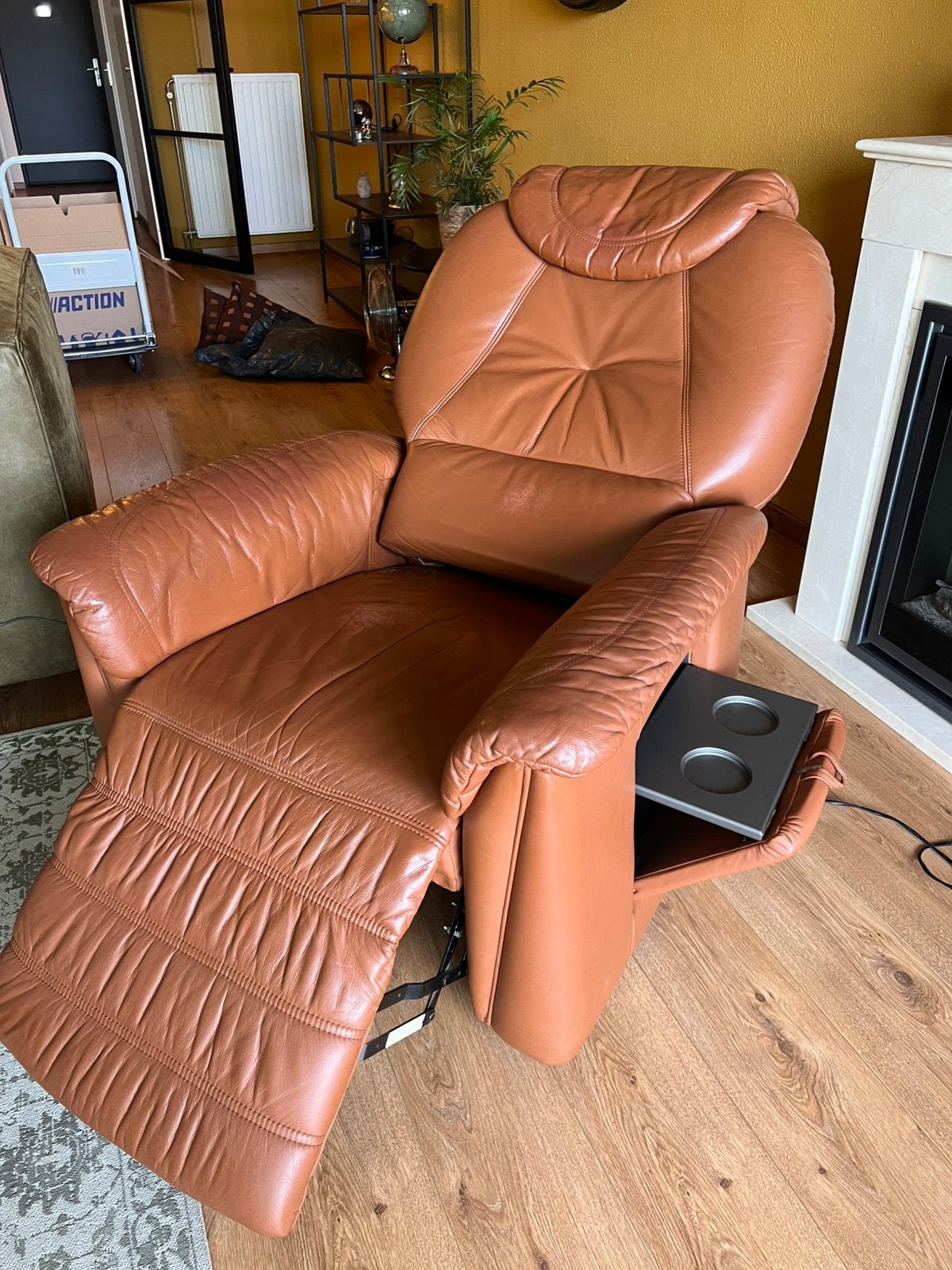 Heerlijke electrische relax fauteuil leer, Ophalen, Gebruikt, 75 tot 100 cm, Leer