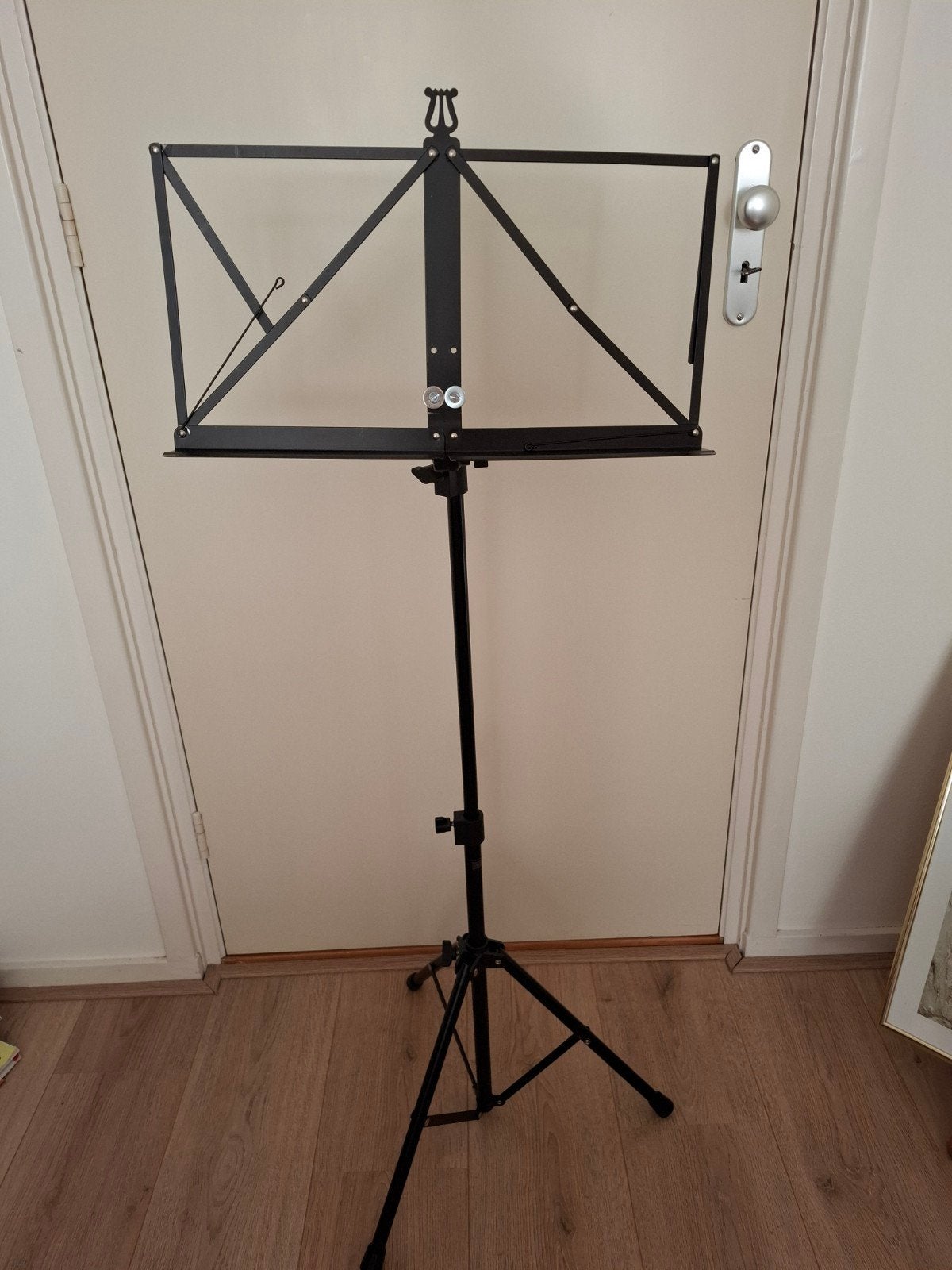 Stevige Opvouwbare Muziekstandaard - zwart, Ophalen of Verzenden, Gebruikt, Muziekstandaard, Overige instrumenten
