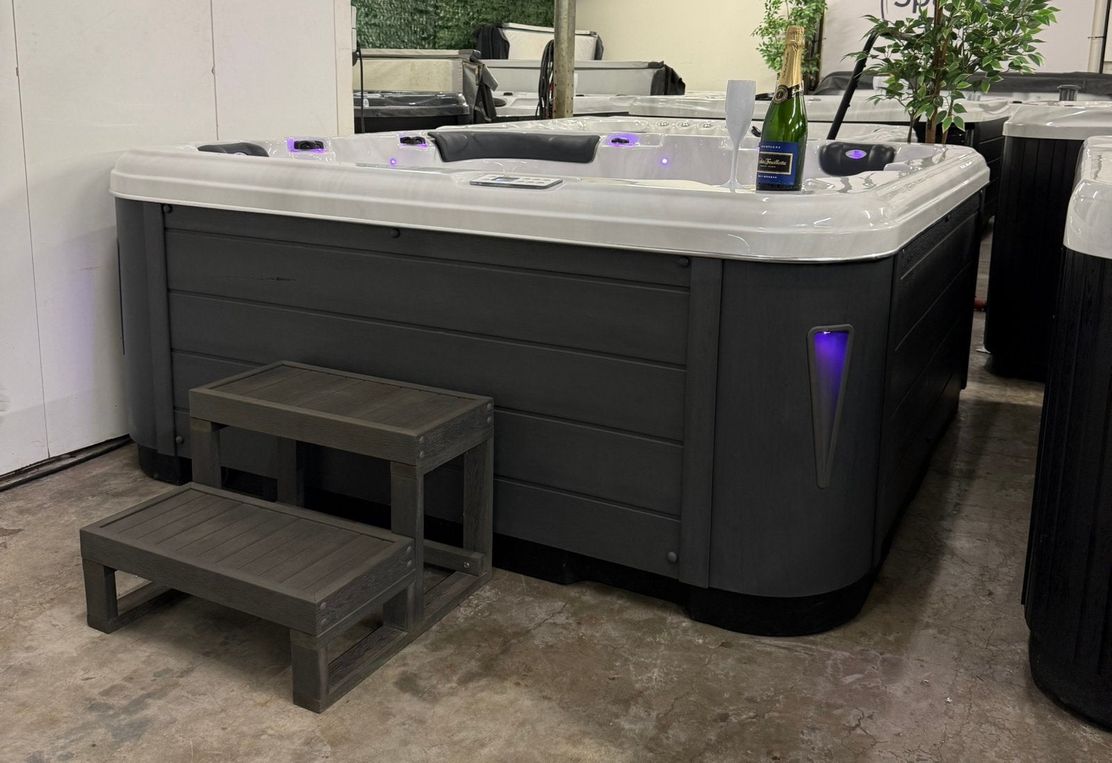 Jacuzzi | Spa Relax | Demo | 5 pers, Ophalen of Verzenden, Zo goed als nieuw