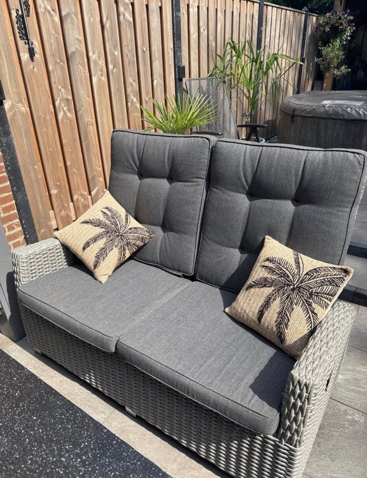 Nieuwe loungebank van My Own Living grijs, Tuin en Terras, Tuinsets en Loungesets, Ophalen, Nieuw, Wicker, Bank