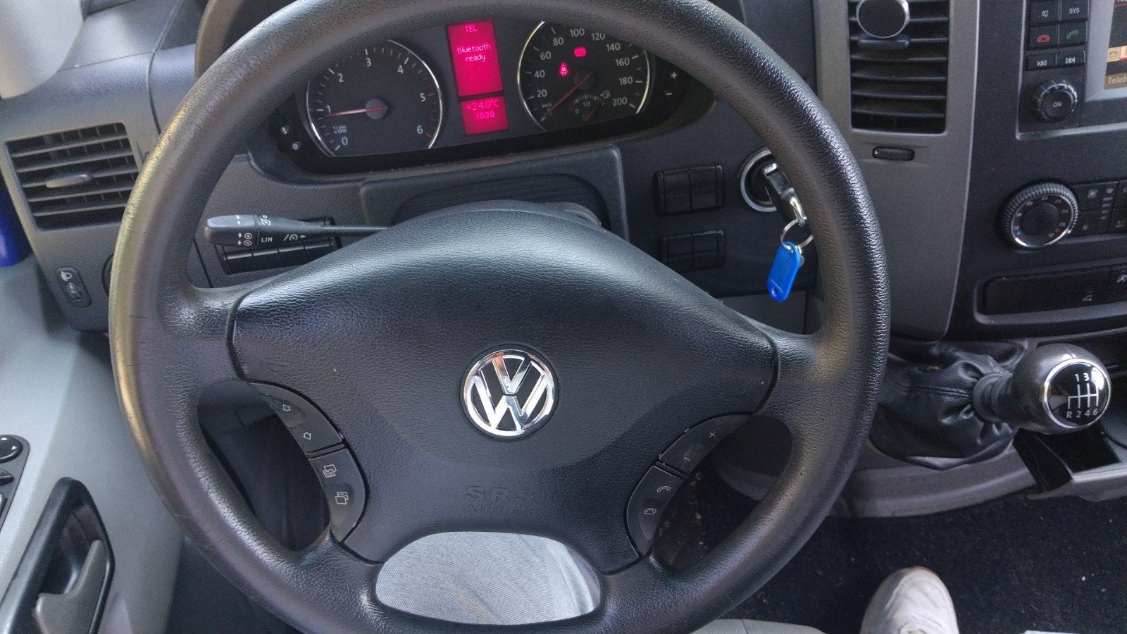 Een goed onderhouden Crafter.Een week over. mis het niet!, Auto's, 13 km/l, Euro 5, Achterwielaandrijving, Zwart
