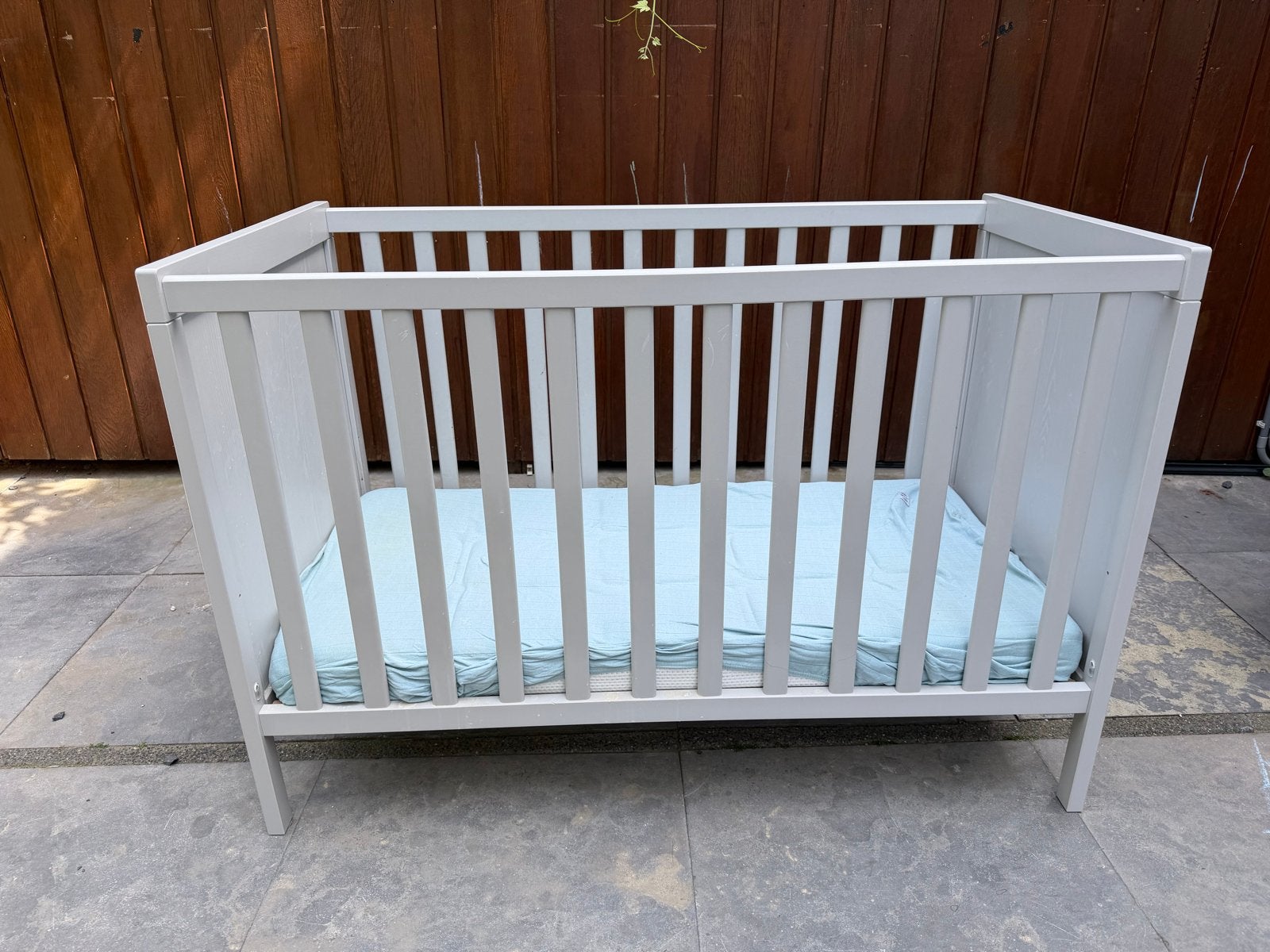 Gratis ledikant/babybedje, Kinderen en Baby's, Ophalen, Gebruikt, 70 tot 85 cm, 140 tot 160 cm