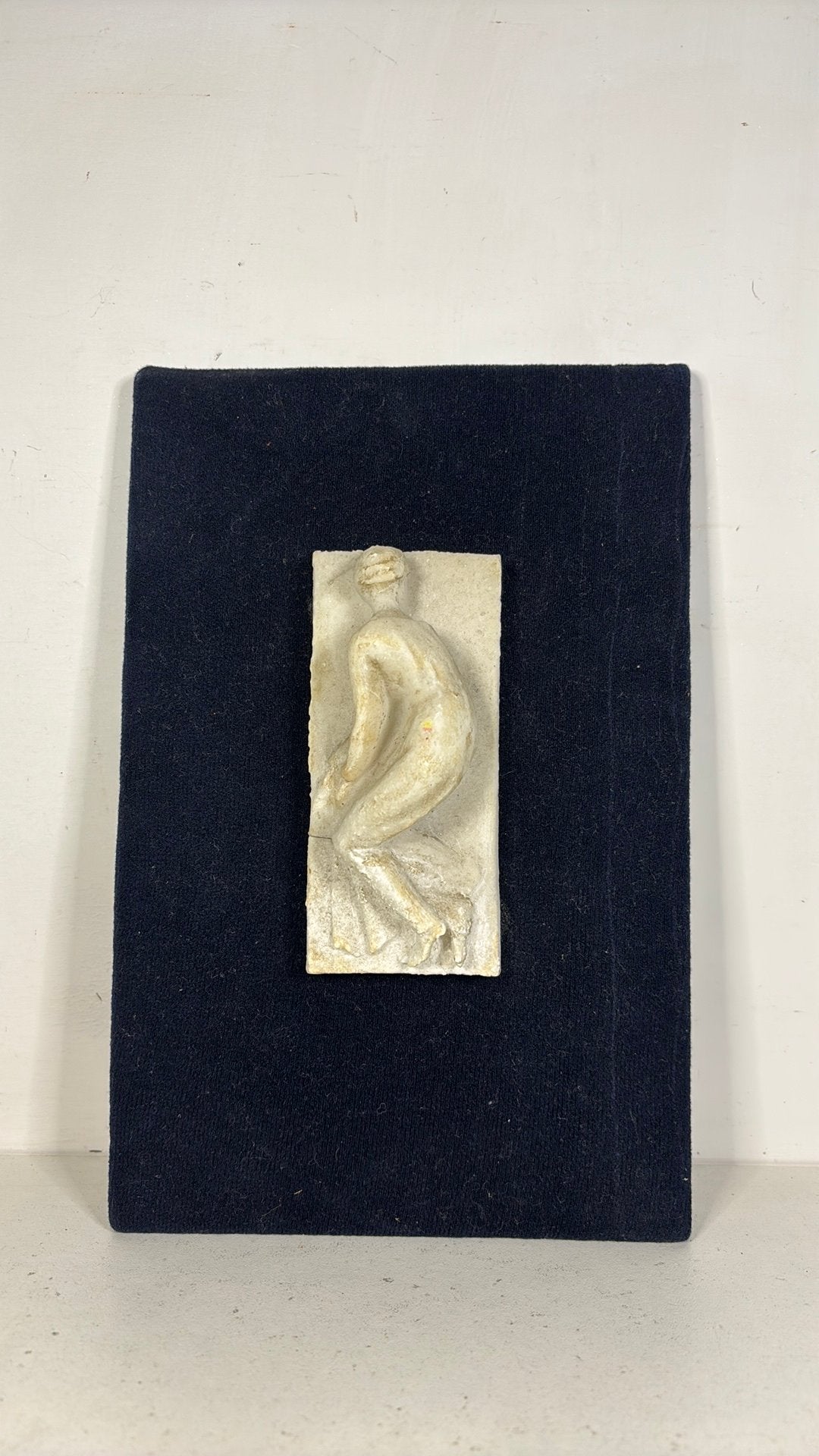Marmer relief vrouw, Verzenden