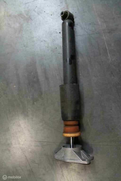 Veerpoot achter rechts BMW 4 serie F32 F33 F36 F82 F83 2014-