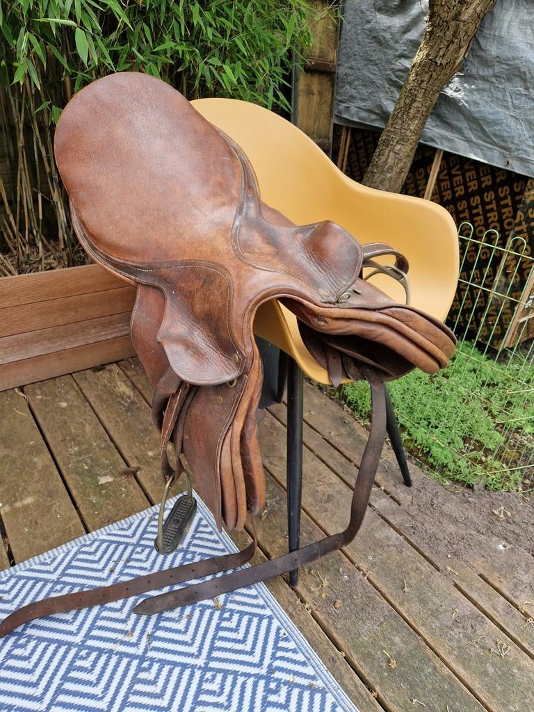 Paard decoratie, Ophalen