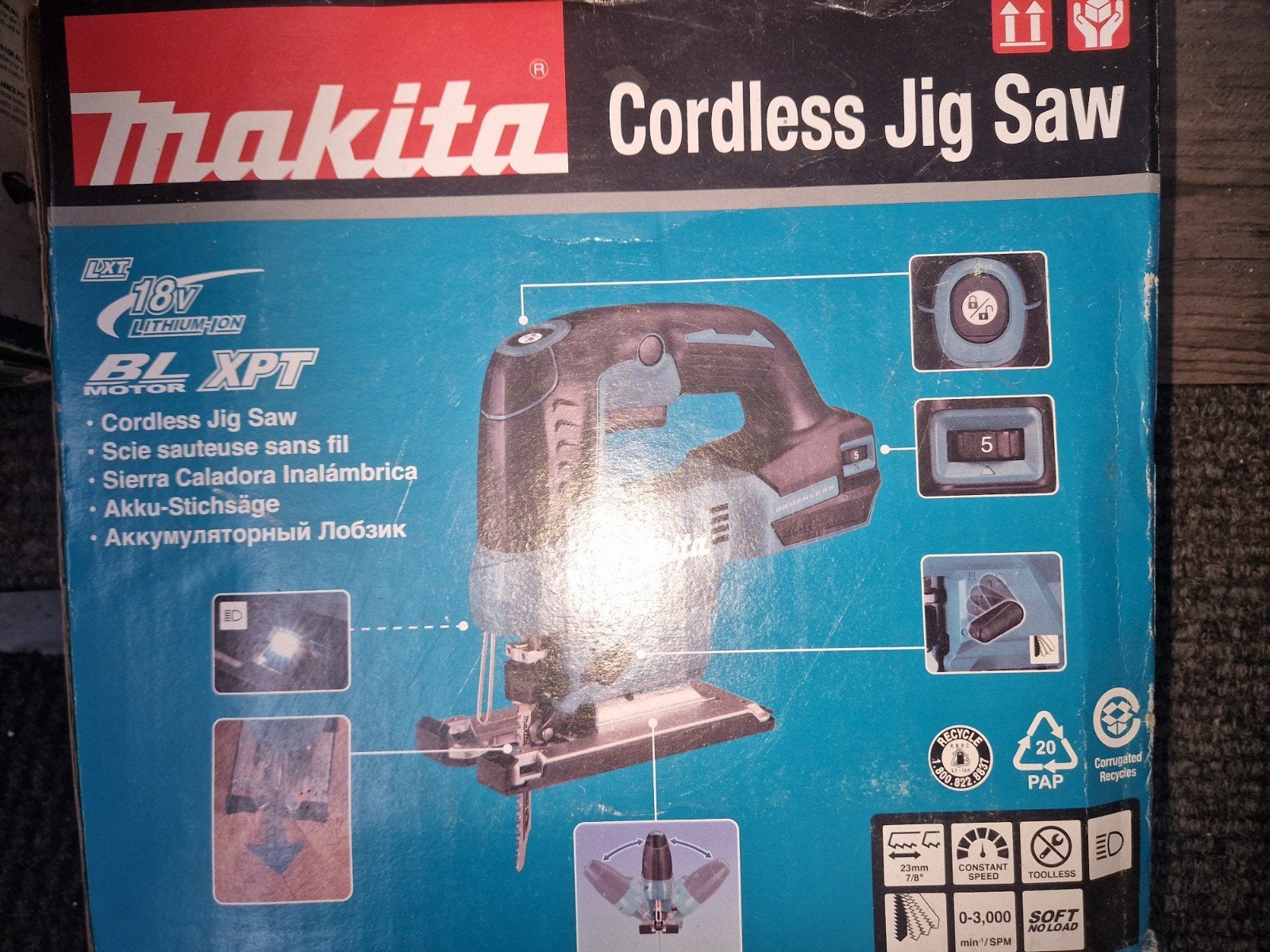 Nieuwe Makita decoupeerzaag in doos, Doe-het-zelf en Verbouw, Gereedschap | Zaagmachines, Ophalen of Verzenden