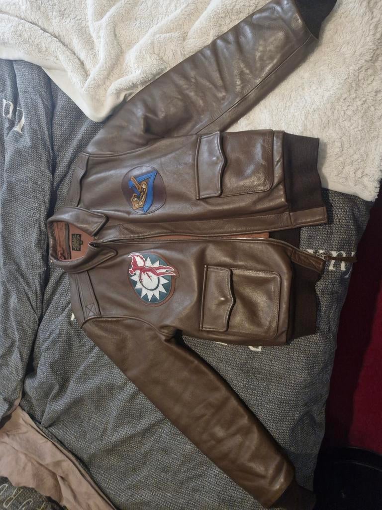 Zeer mooie ww2 vliegerniers jas maat L. Replica., Verzamelen, Militaria | Tweede Wereldoorlog, Ophalen of Verzenden, Luchtmacht